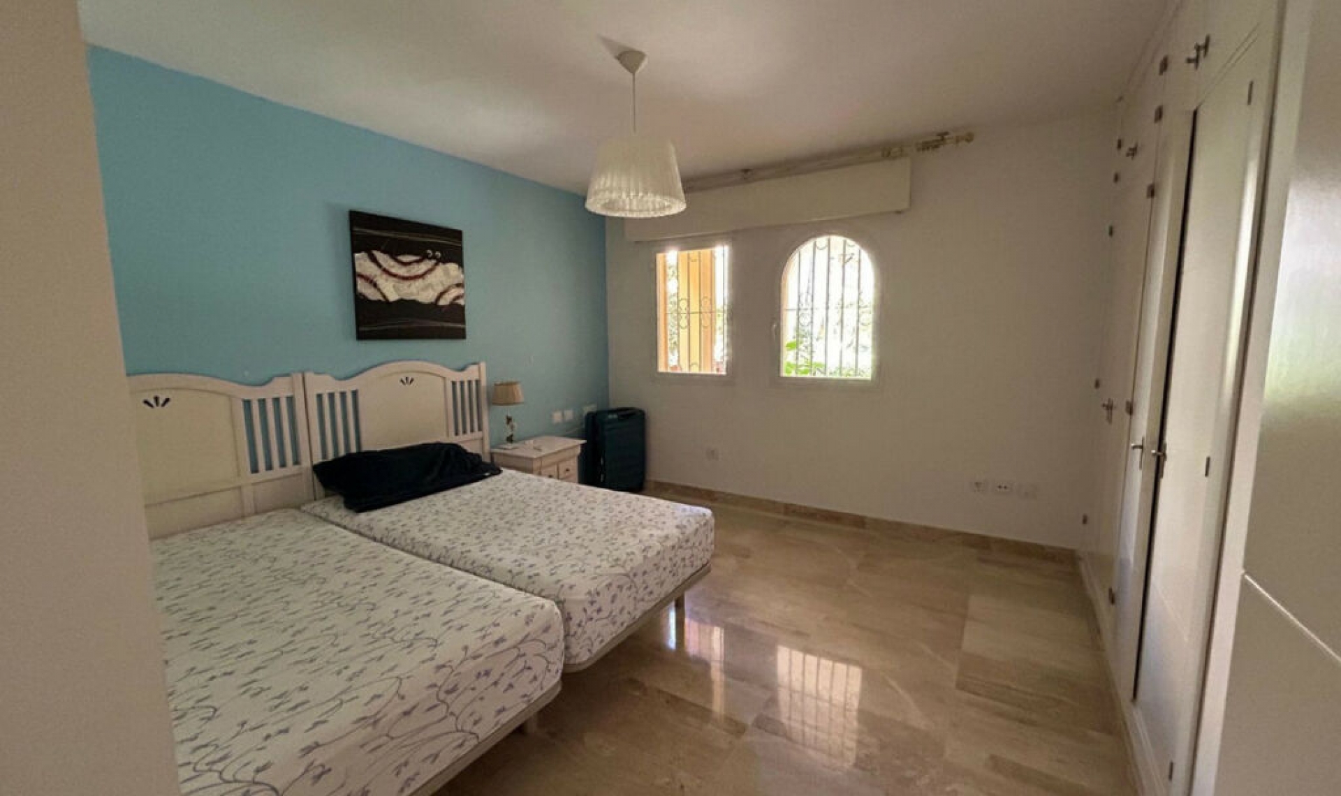 Resale - Apartment -
Elviria