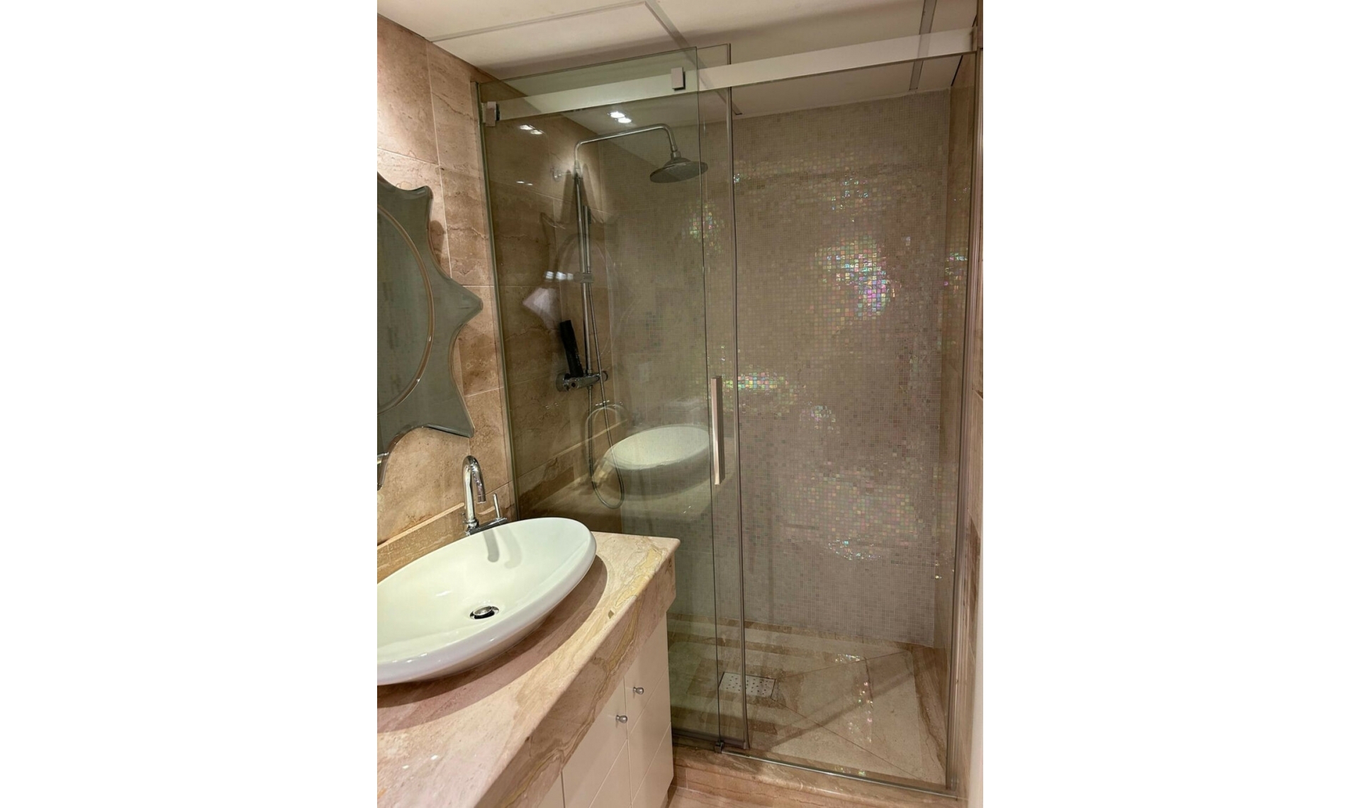 Resale - Apartment -
Elviria