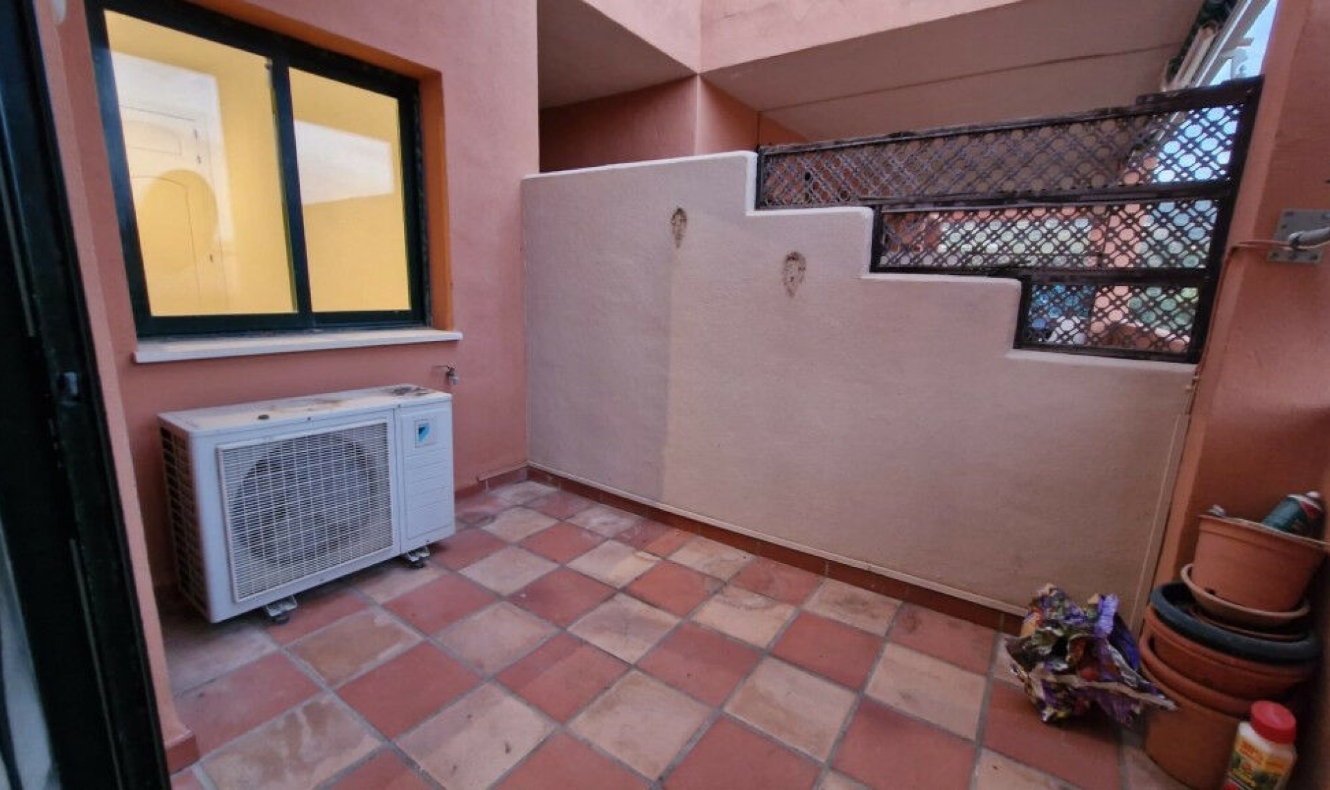 Resale - Apartment -
Elviria