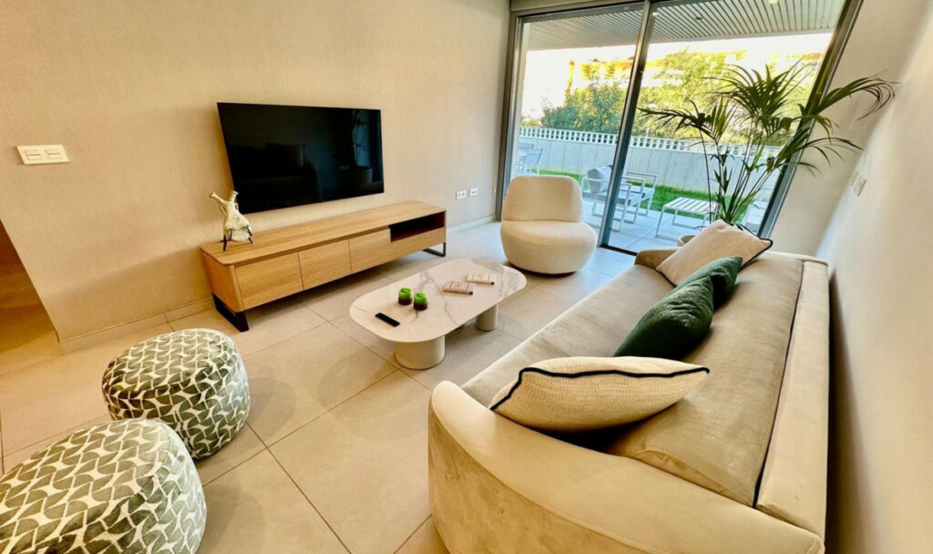 Resale - Apartment -
Elviria