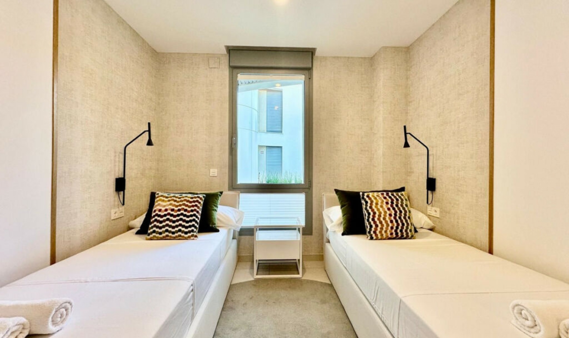 Resale - Apartment -
Elviria