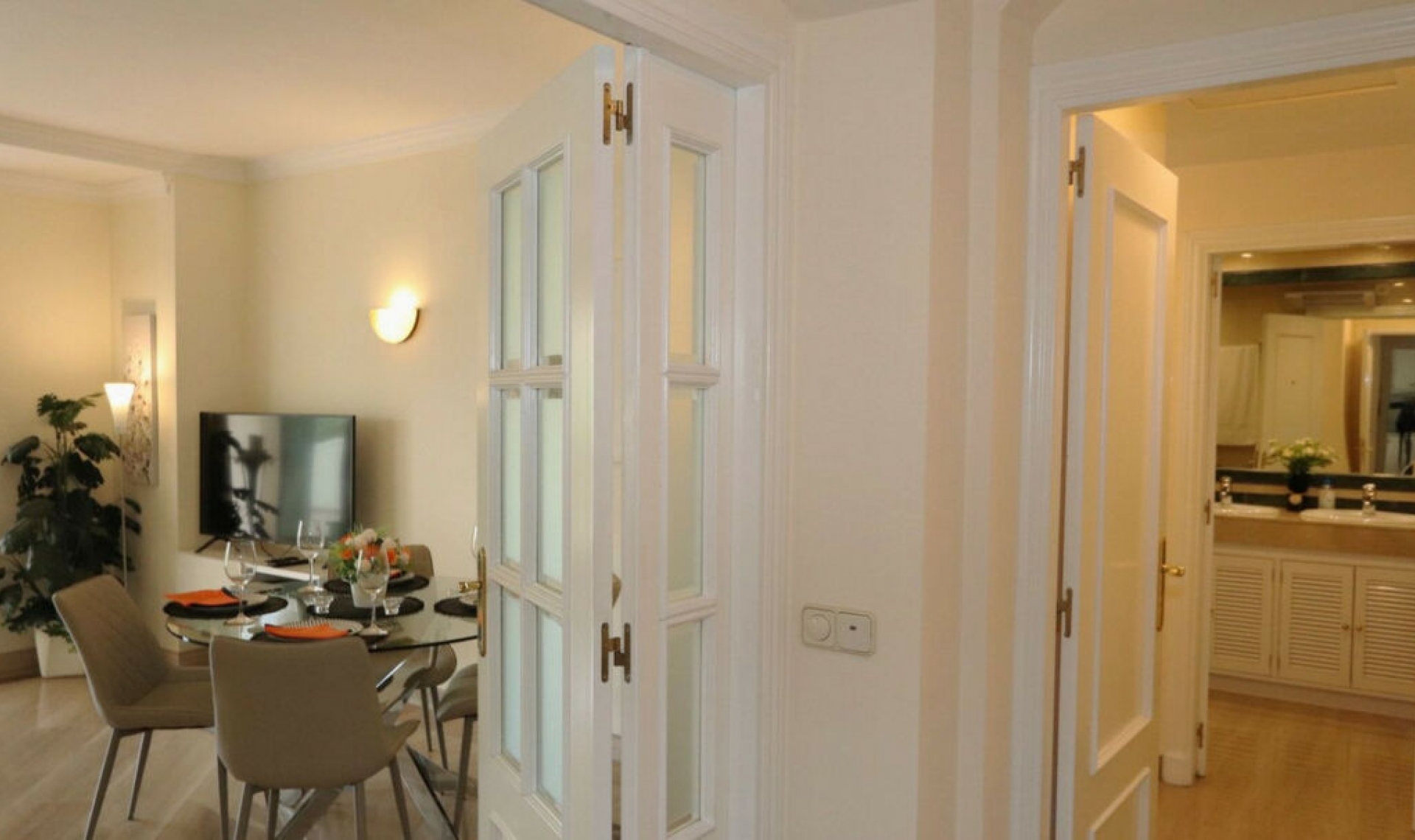 Resale - Apartment -
Elviria