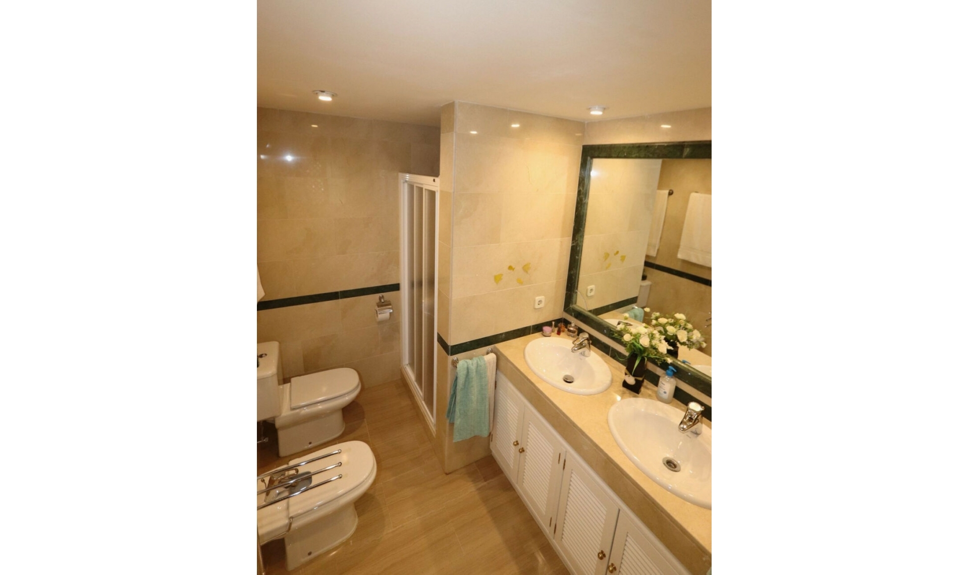 Resale - Apartment -
Elviria