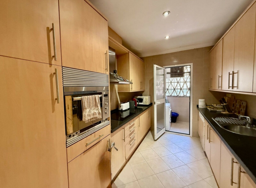 Resale - Apartment -
Elviria