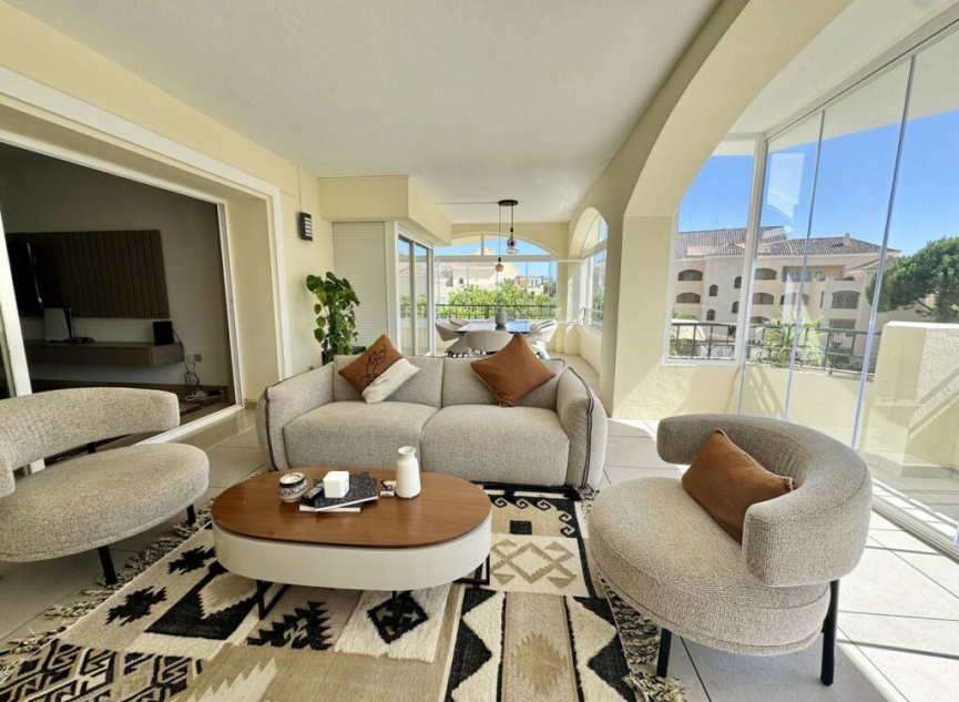 Resale - Apartment -
Elviria