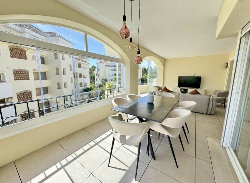 Resale - Apartment -
Elviria