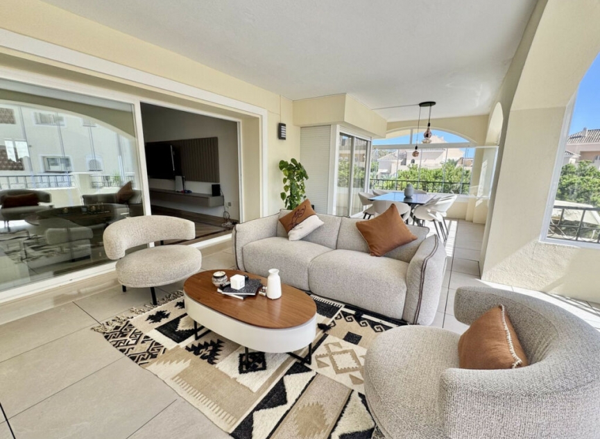 Resale - Apartment -
Elviria