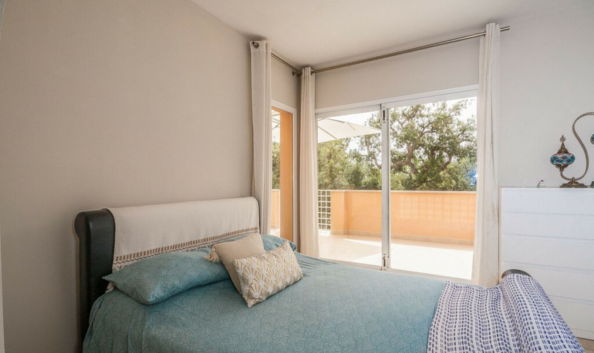 Resale - Apartment -
Elviria