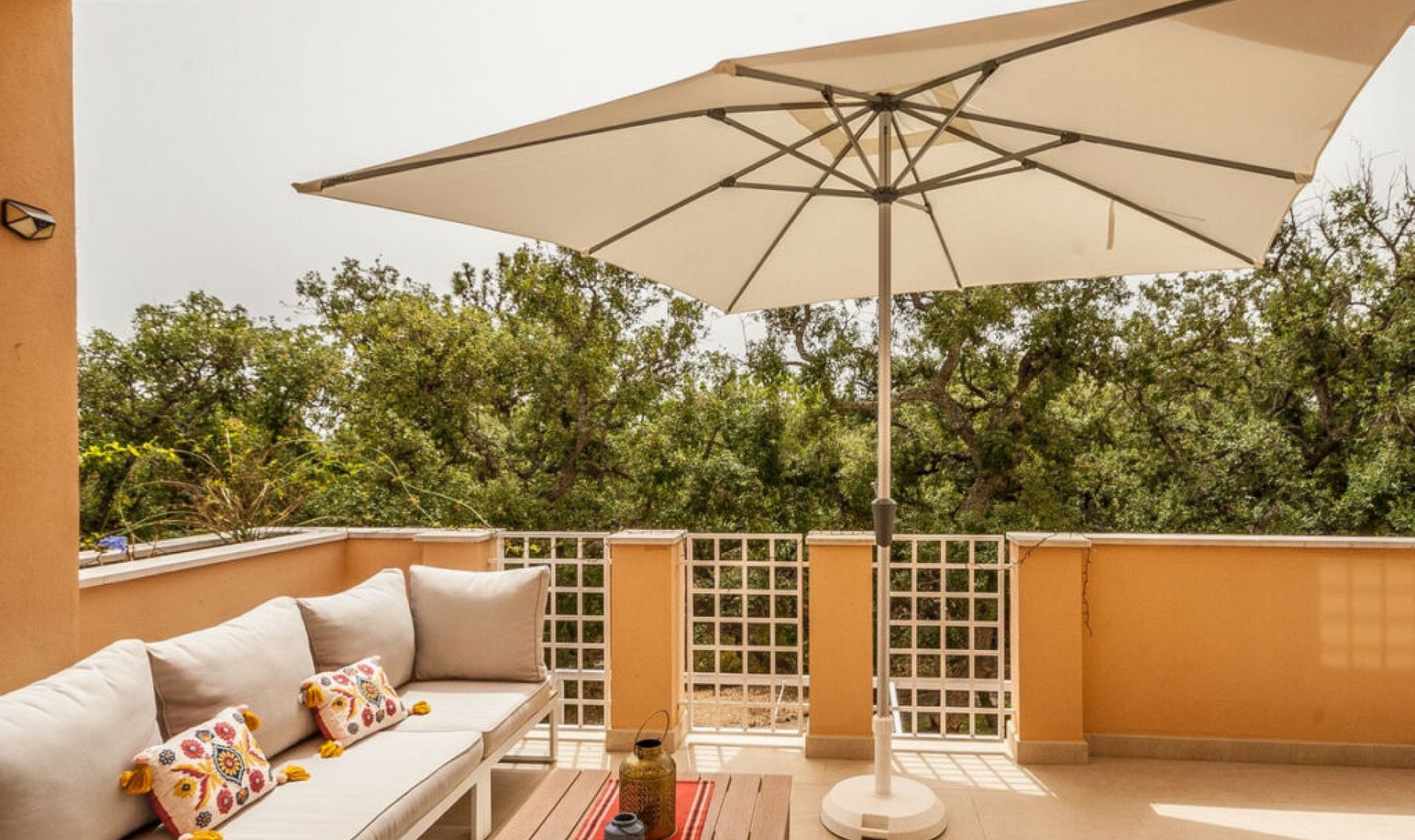 Resale - Apartment -
Elviria