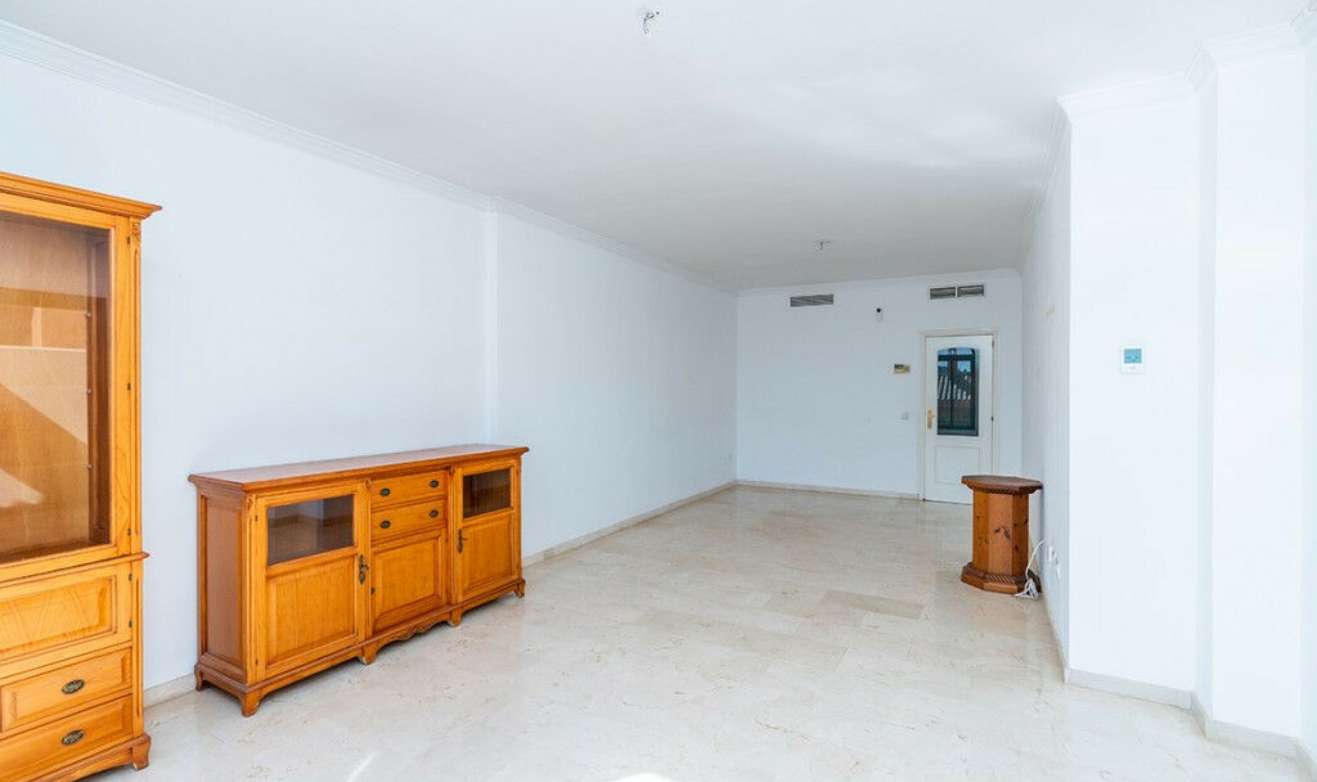 Resale - Apartment -
Elviria