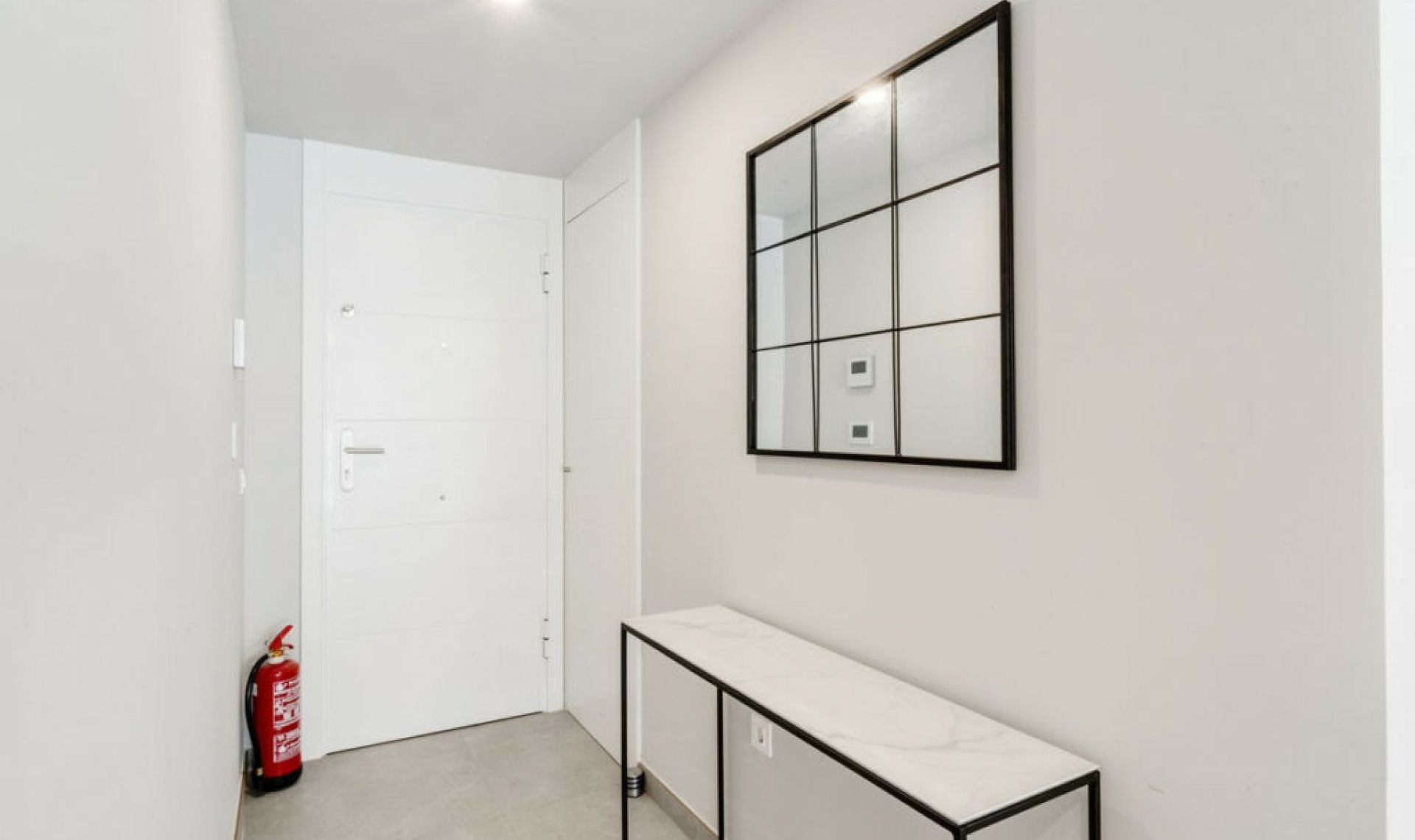 Resale - Apartment -
Elviria