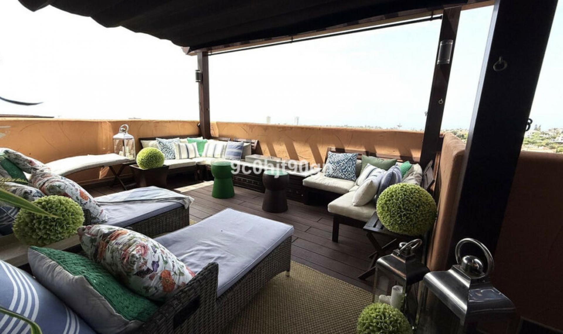 Resale - Apartment -
Elviria