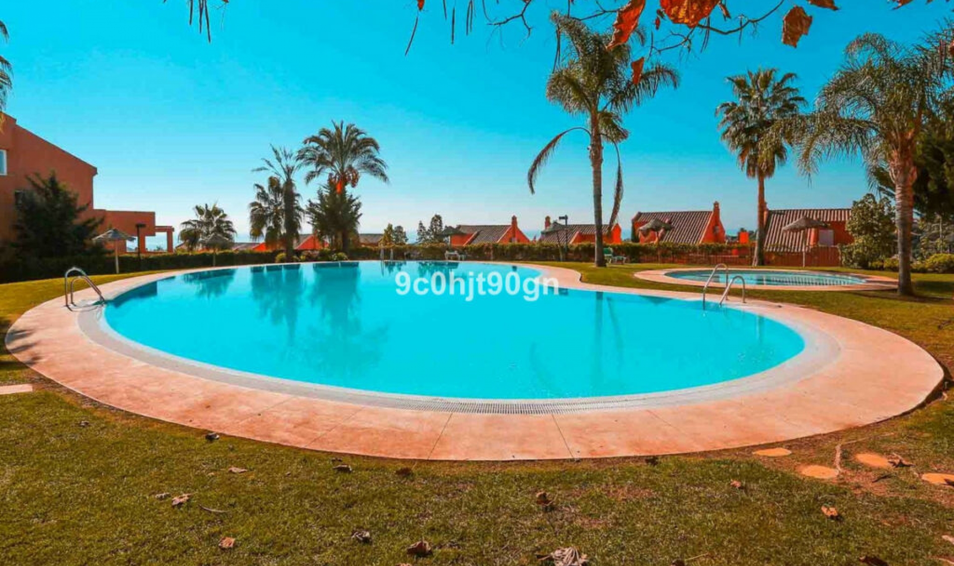 Resale - Apartment -
Elviria