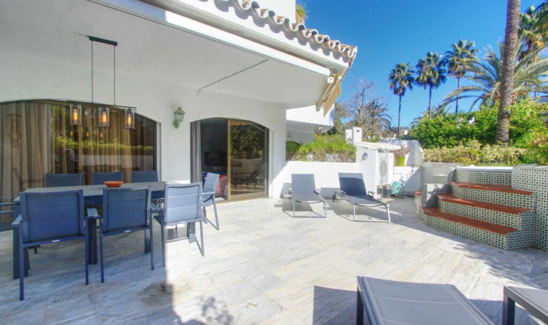 Resale - Apartment -
Elviria