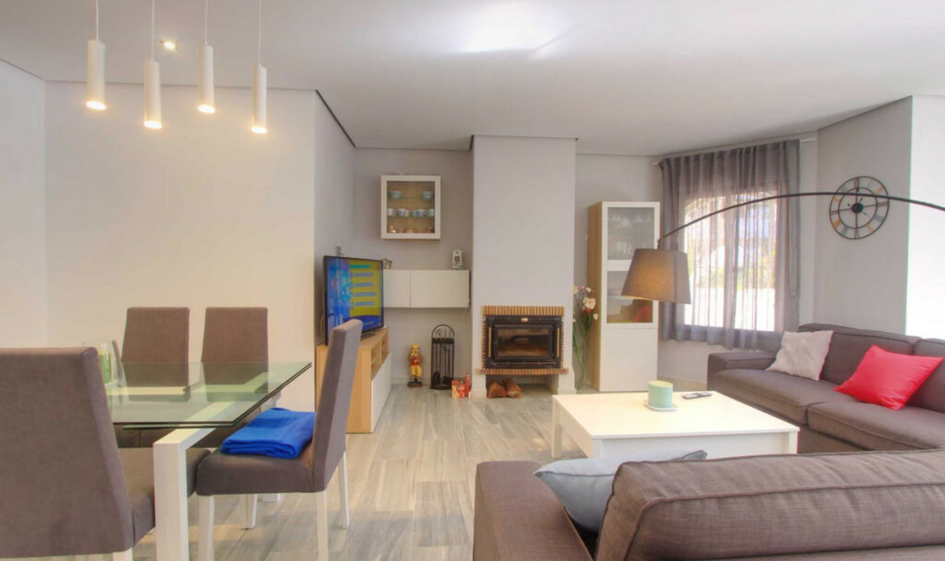 Resale - Apartment -
Elviria