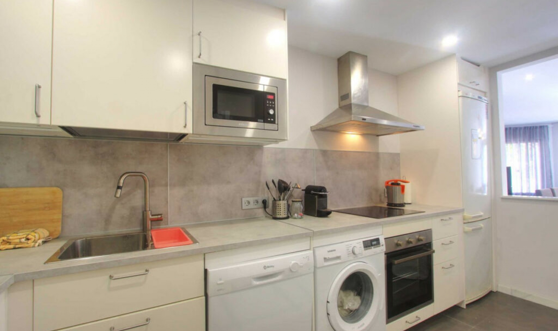 Resale - Apartment -
Elviria