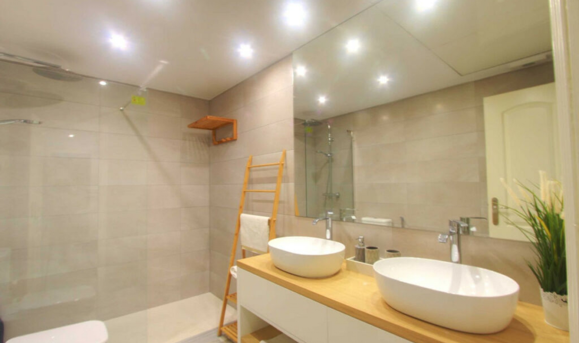 Resale - Apartment -
Elviria