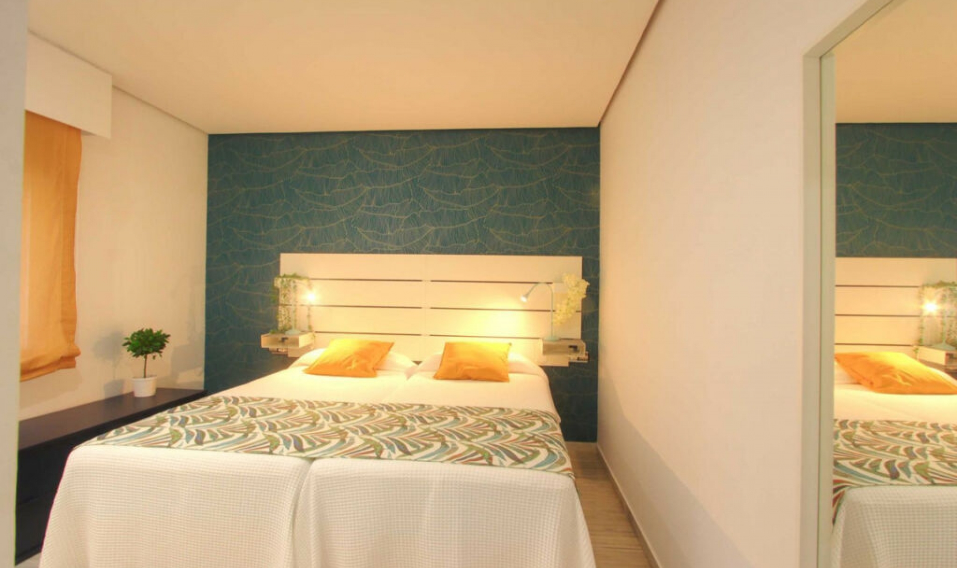Resale - Apartment -
Elviria