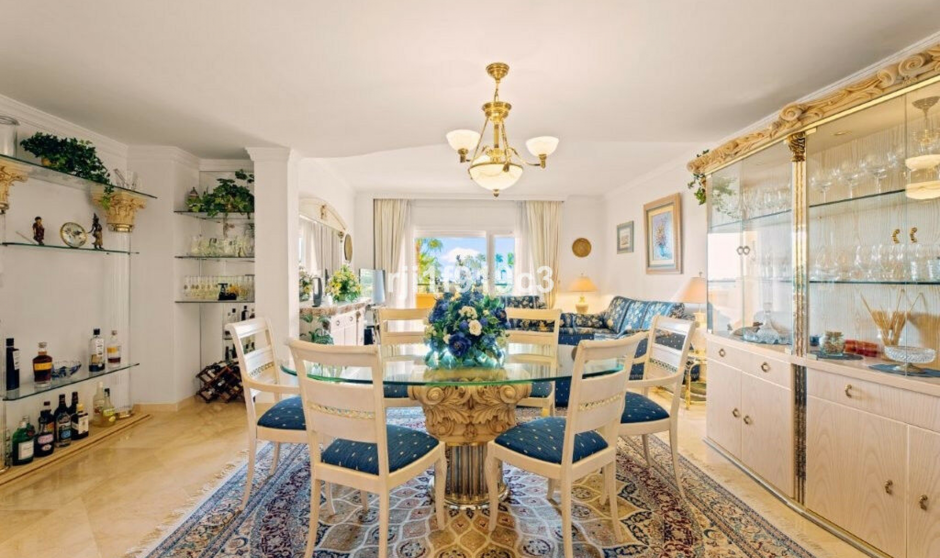 Resale - Apartment -
Elviria