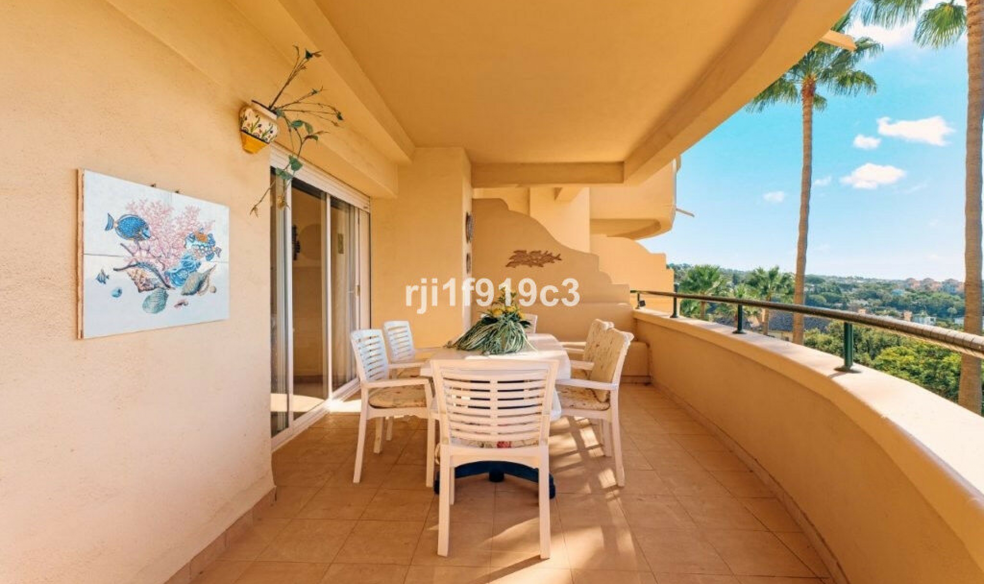 Resale - Apartment -
Elviria