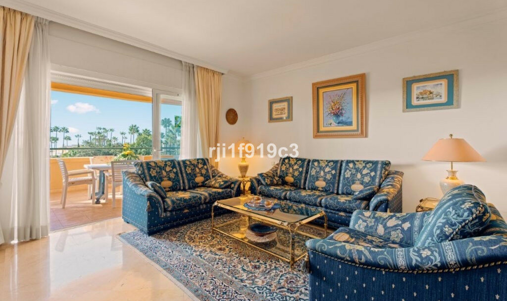 Resale - Apartment -
Elviria