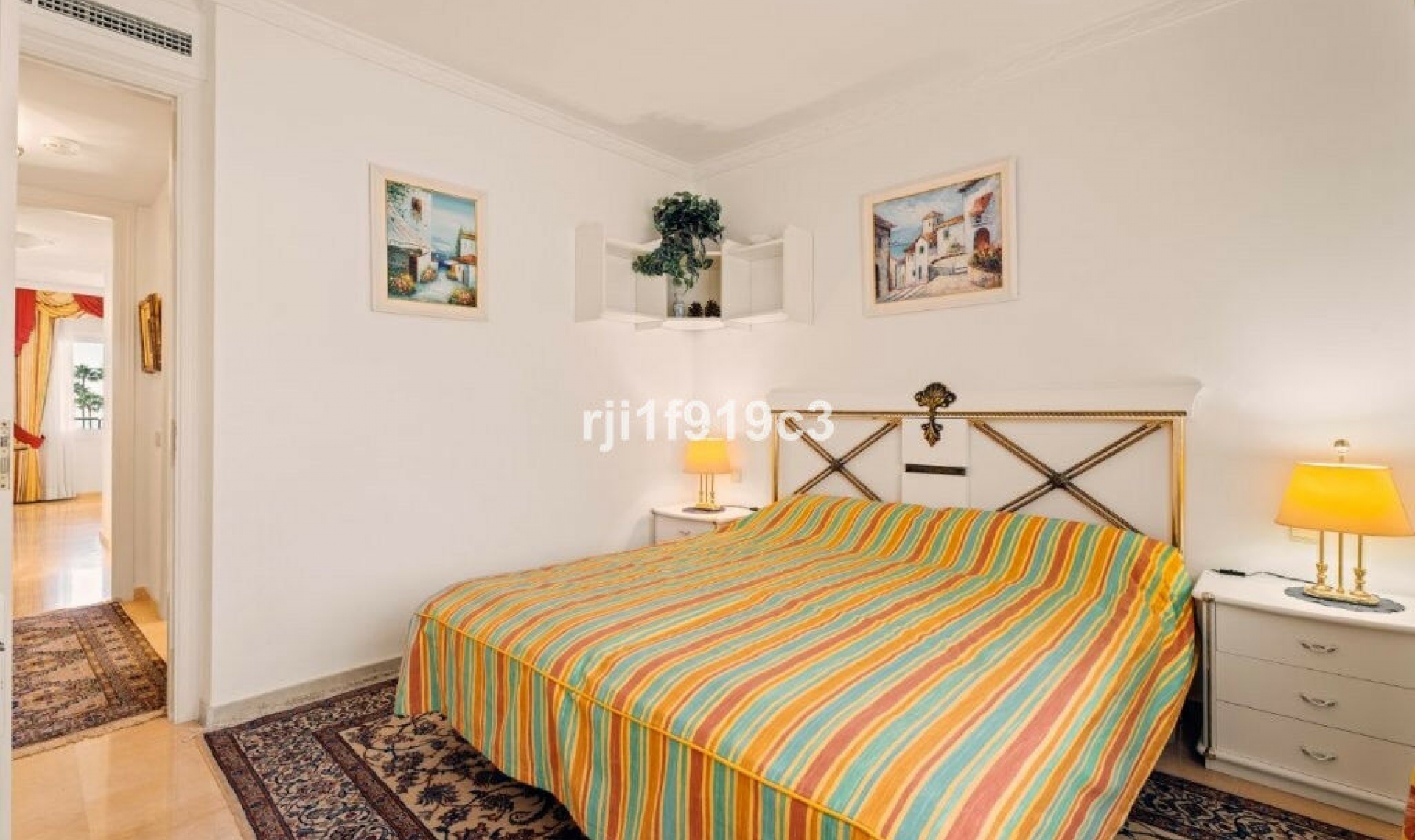 Resale - Apartment -
Elviria