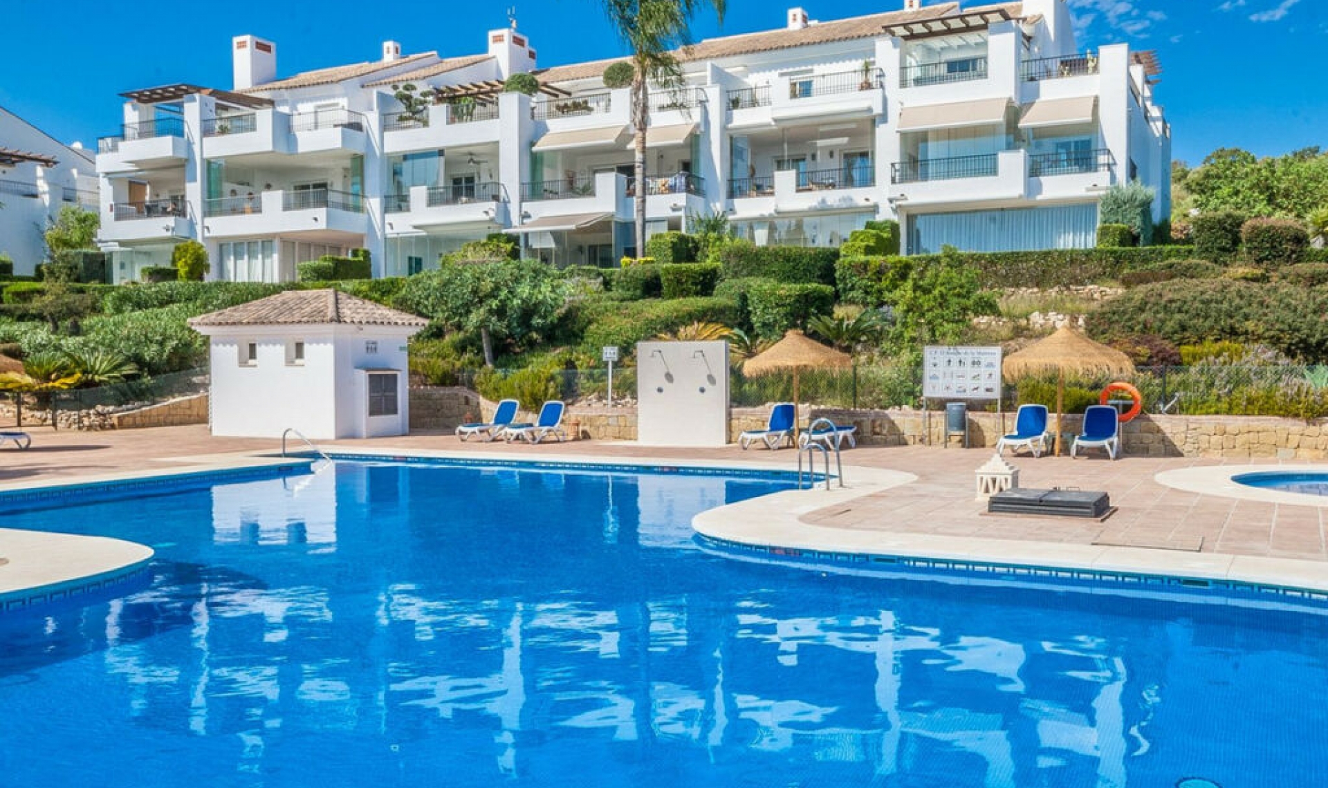 Resale - Apartment -
Elviria