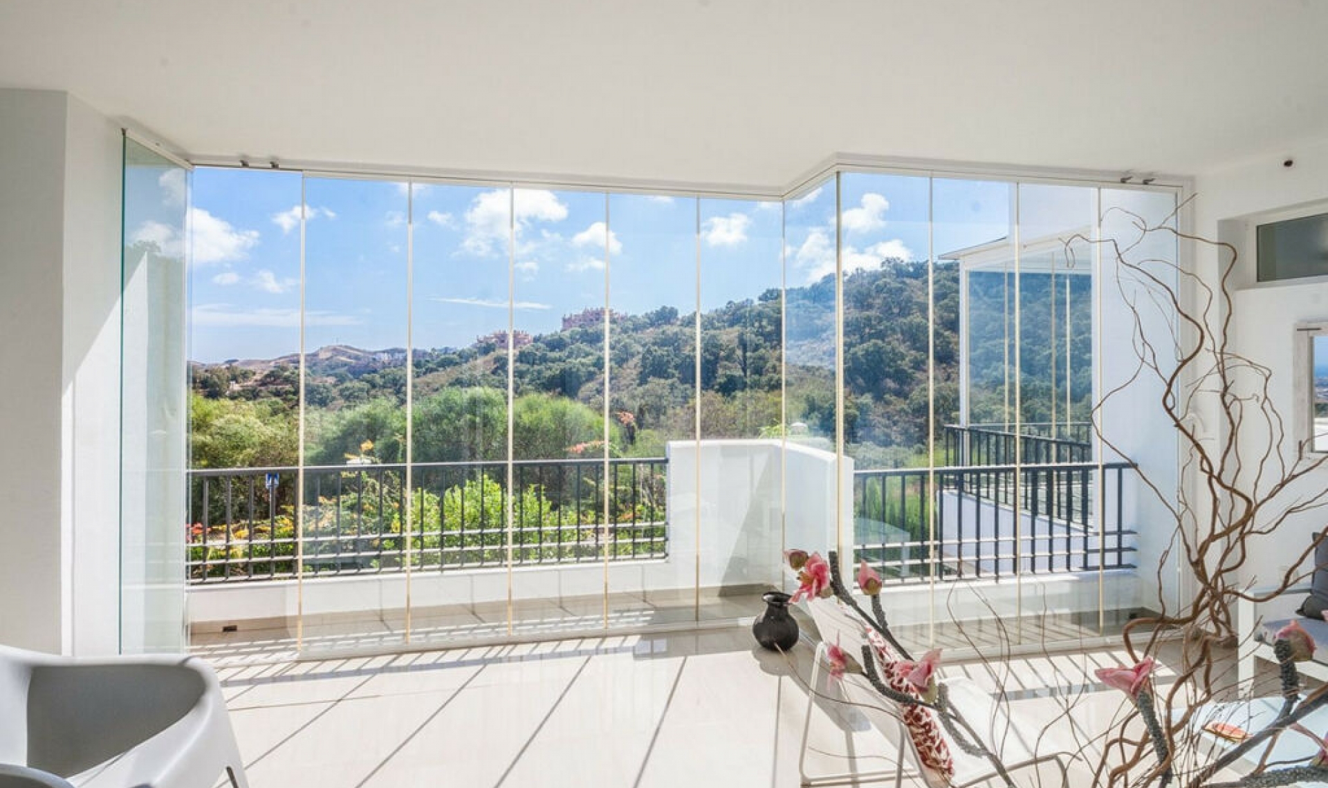 Resale - Apartment -
Elviria