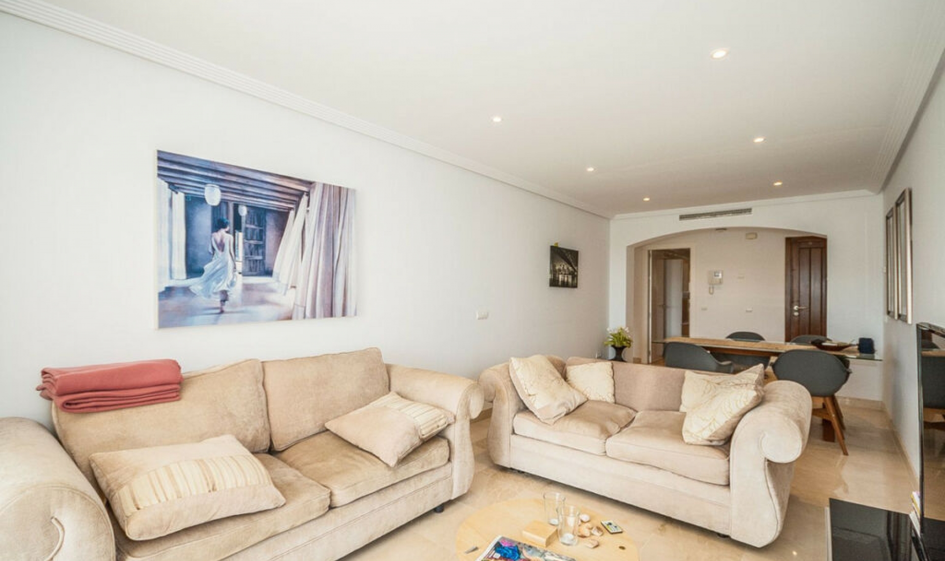 Resale - Apartment -
Elviria