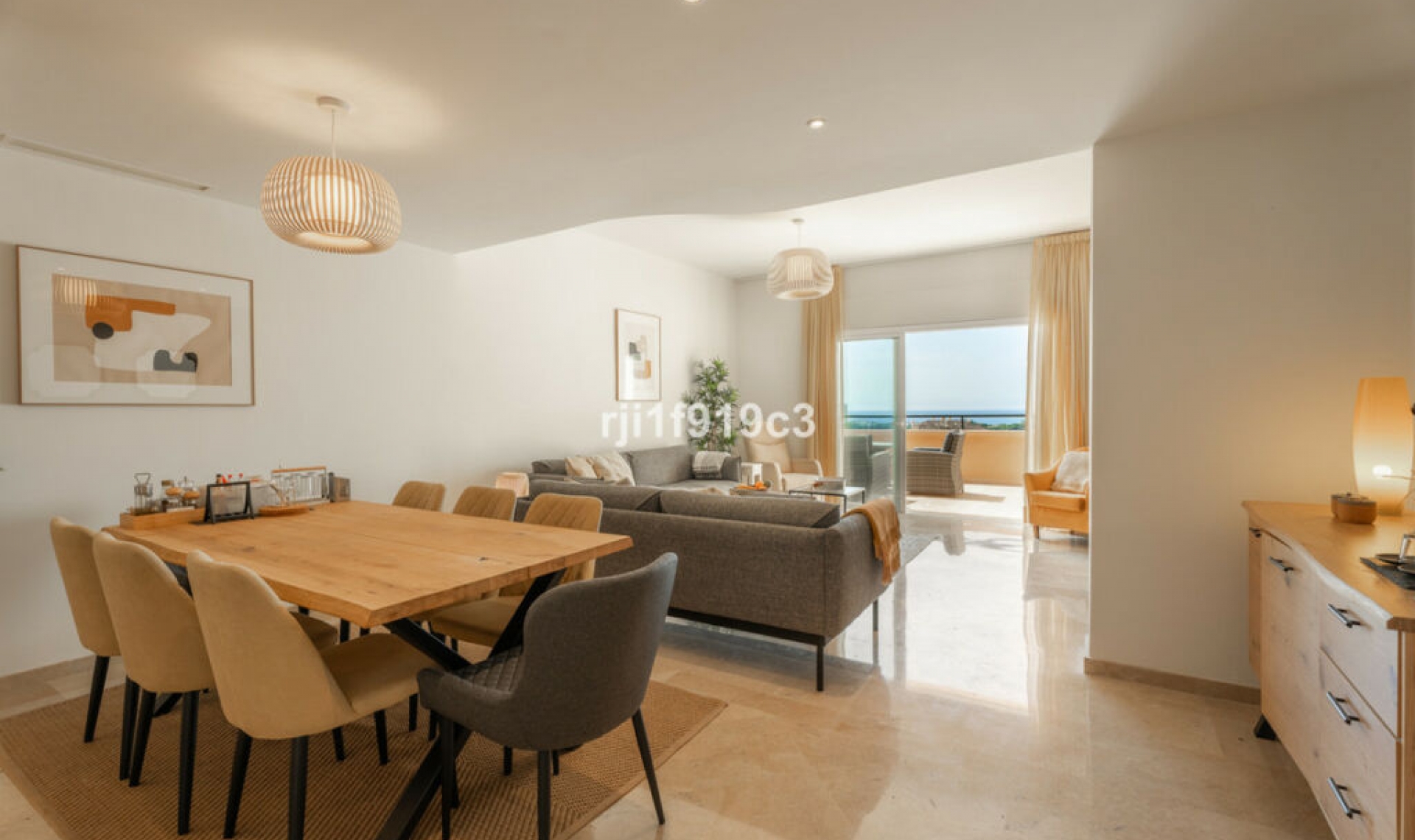 Resale - Apartment -
Elviria