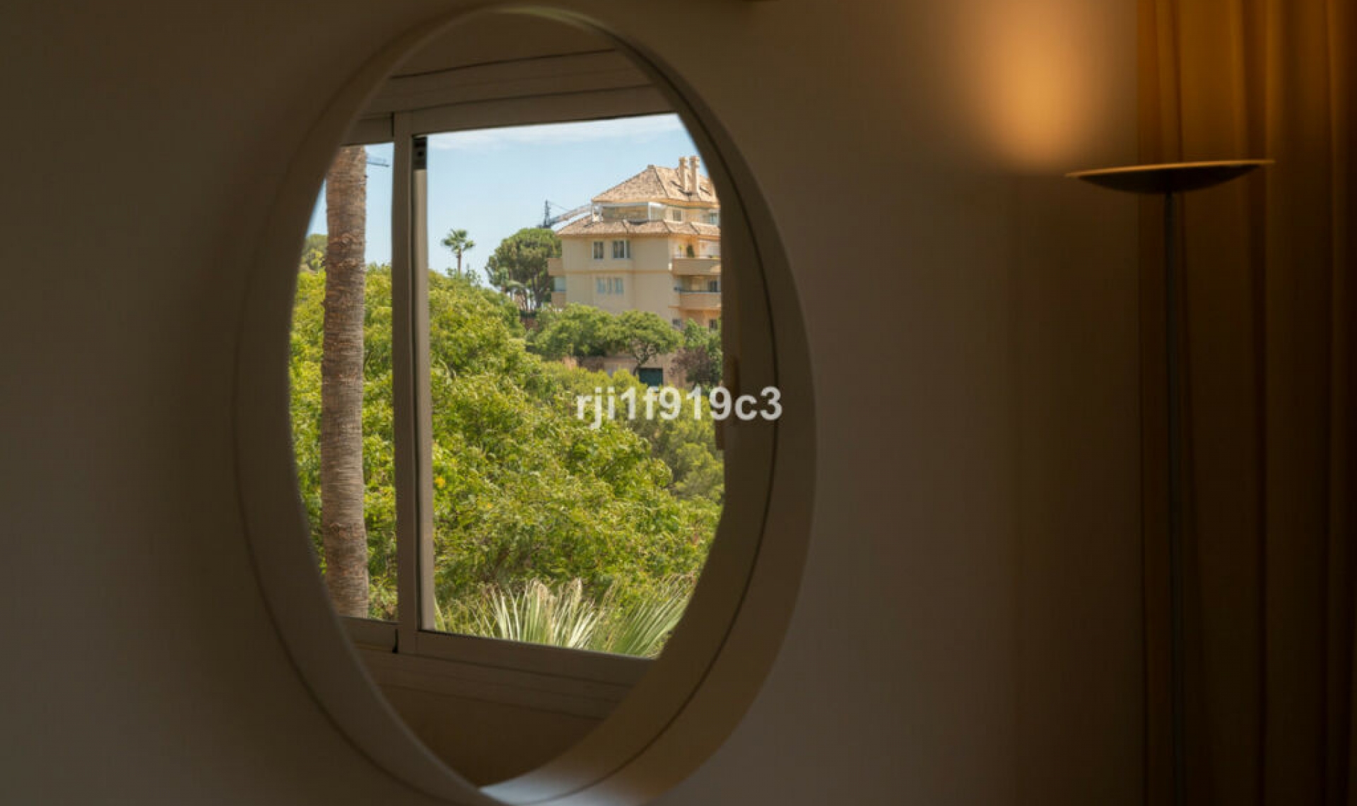 Resale - Apartment -
Elviria
