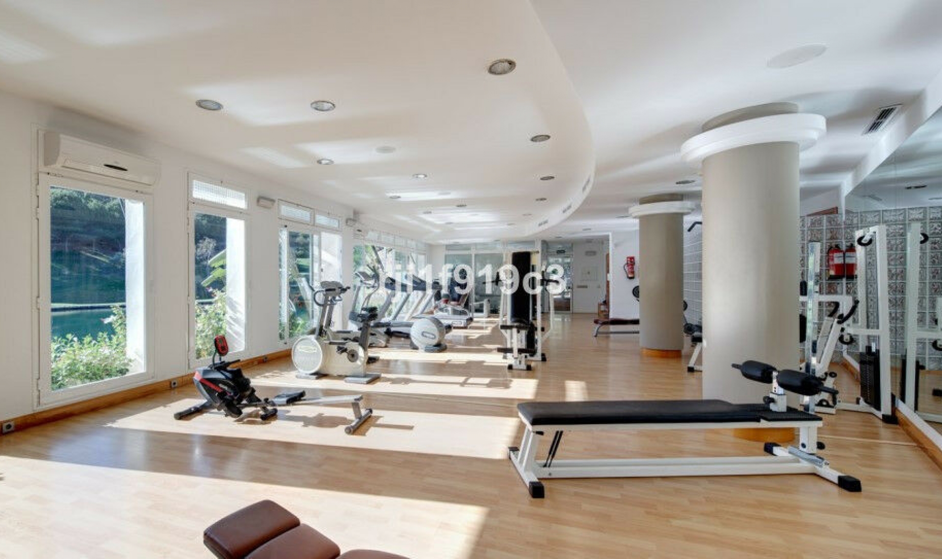 Resale - Apartment -
Elviria