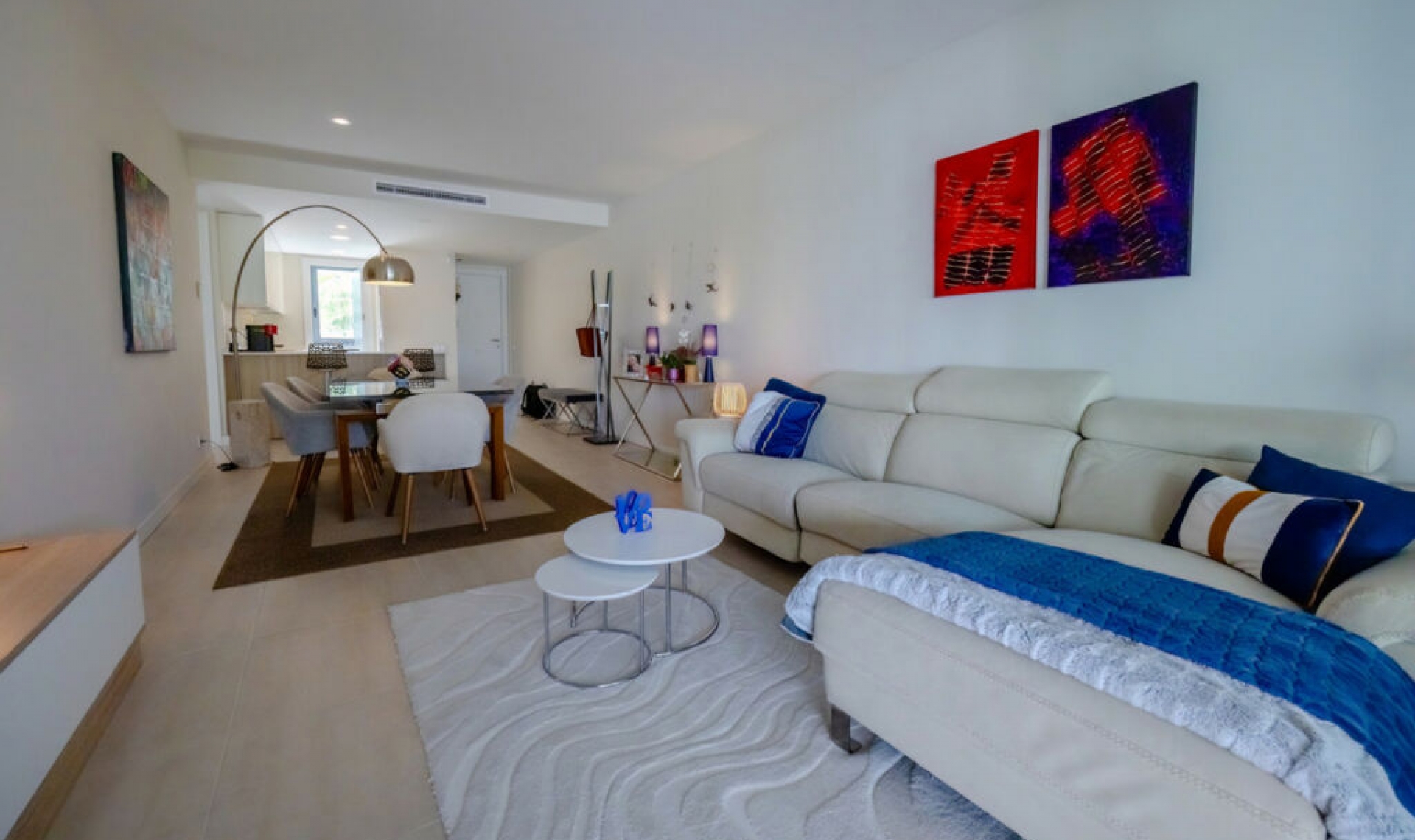 Resale - Apartment -
Estepona