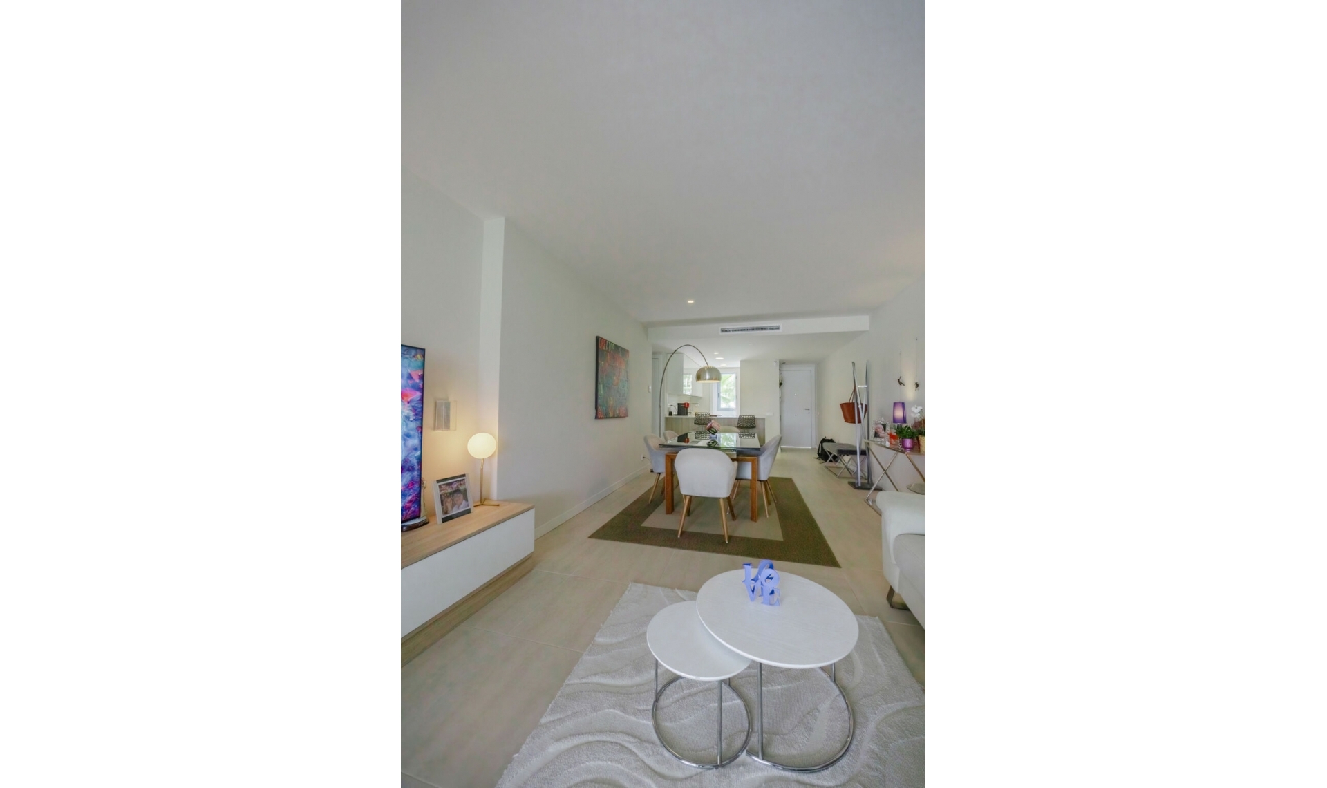 Resale - Apartment -
Estepona