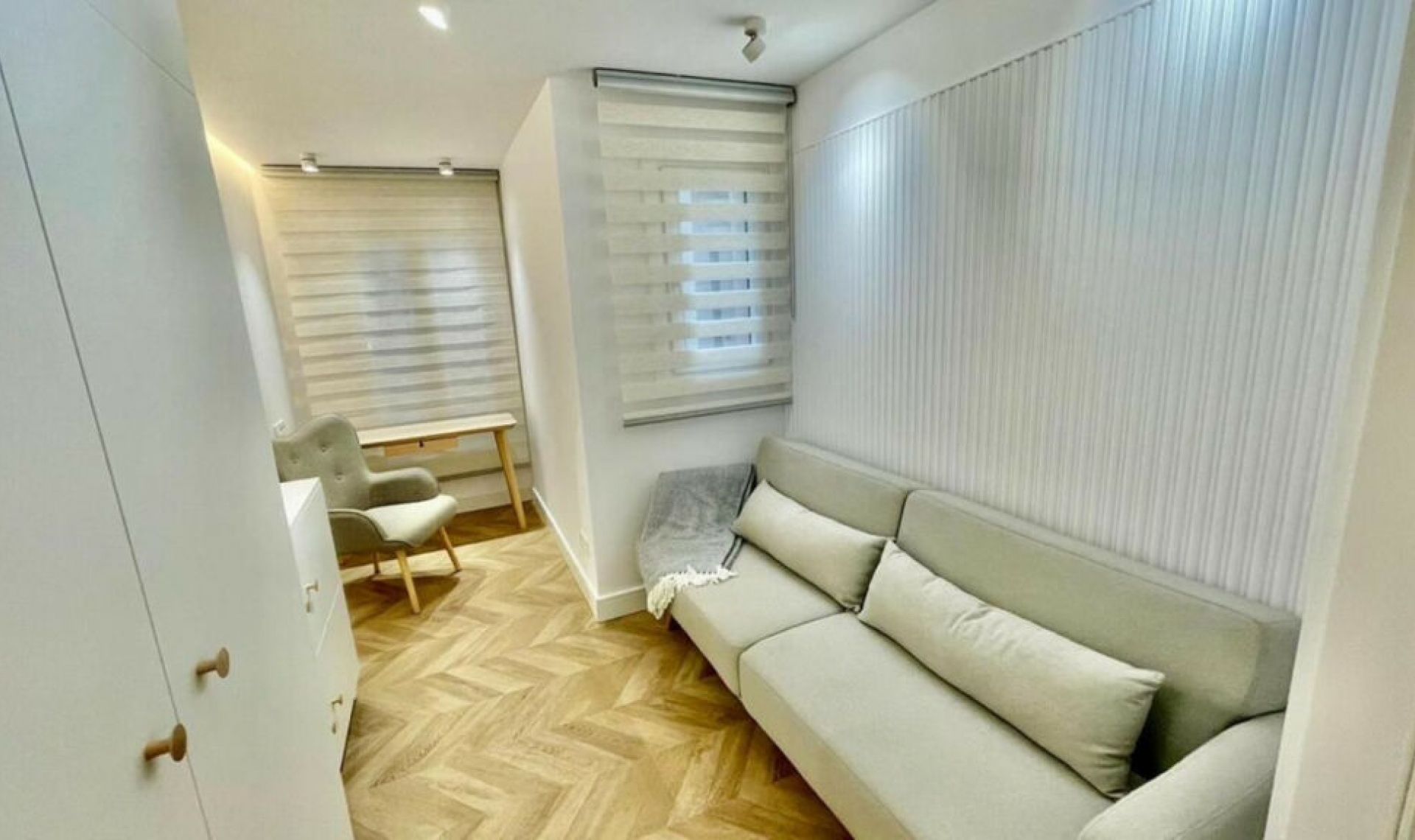 Resale - Apartment -
Estepona