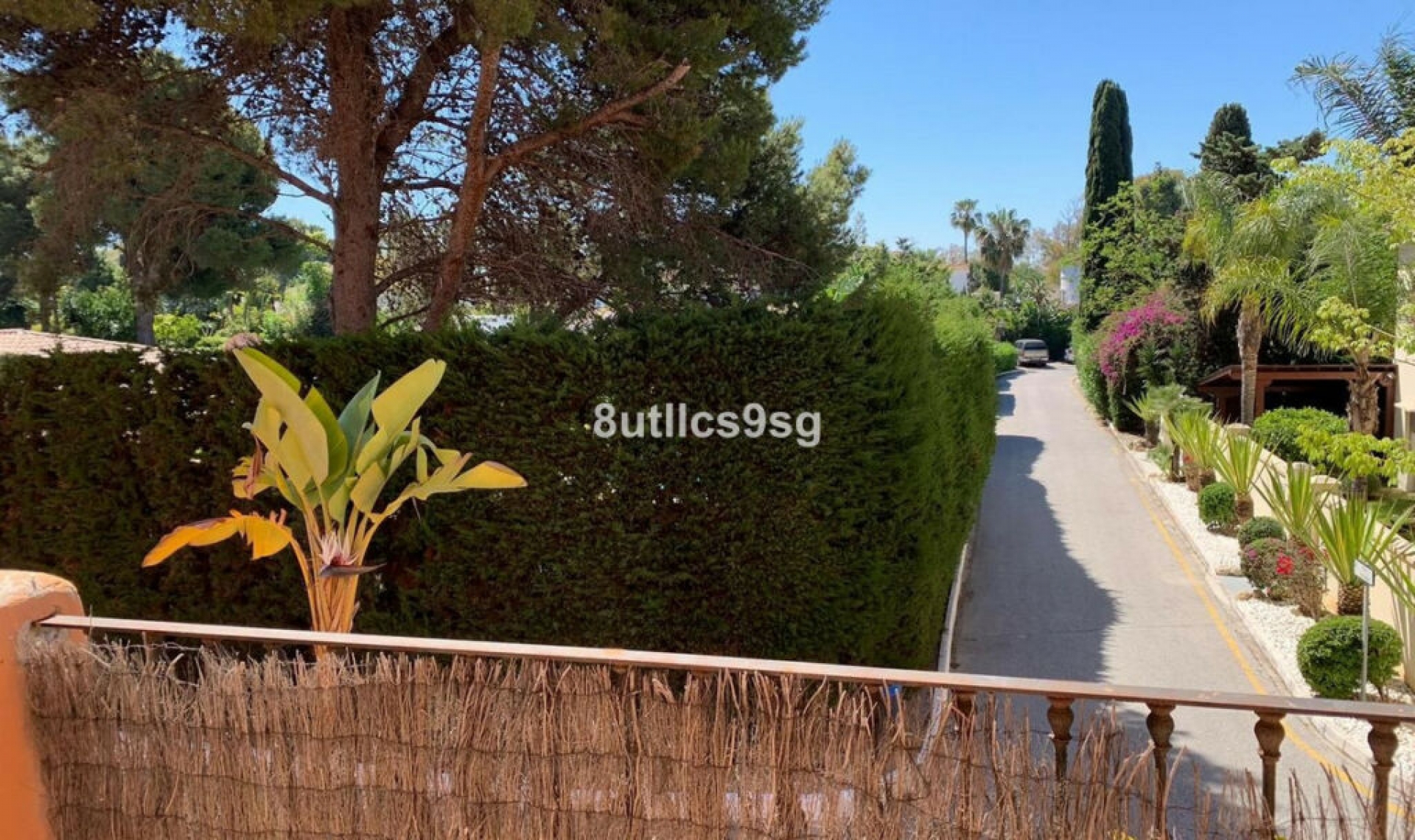 Resale - Apartment -
Estepona