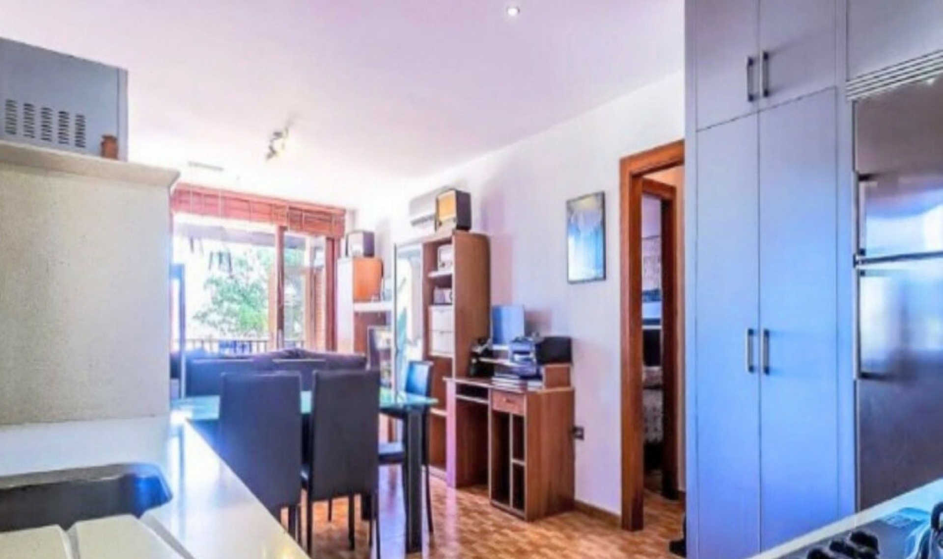 Resale - Apartment -
Estepona