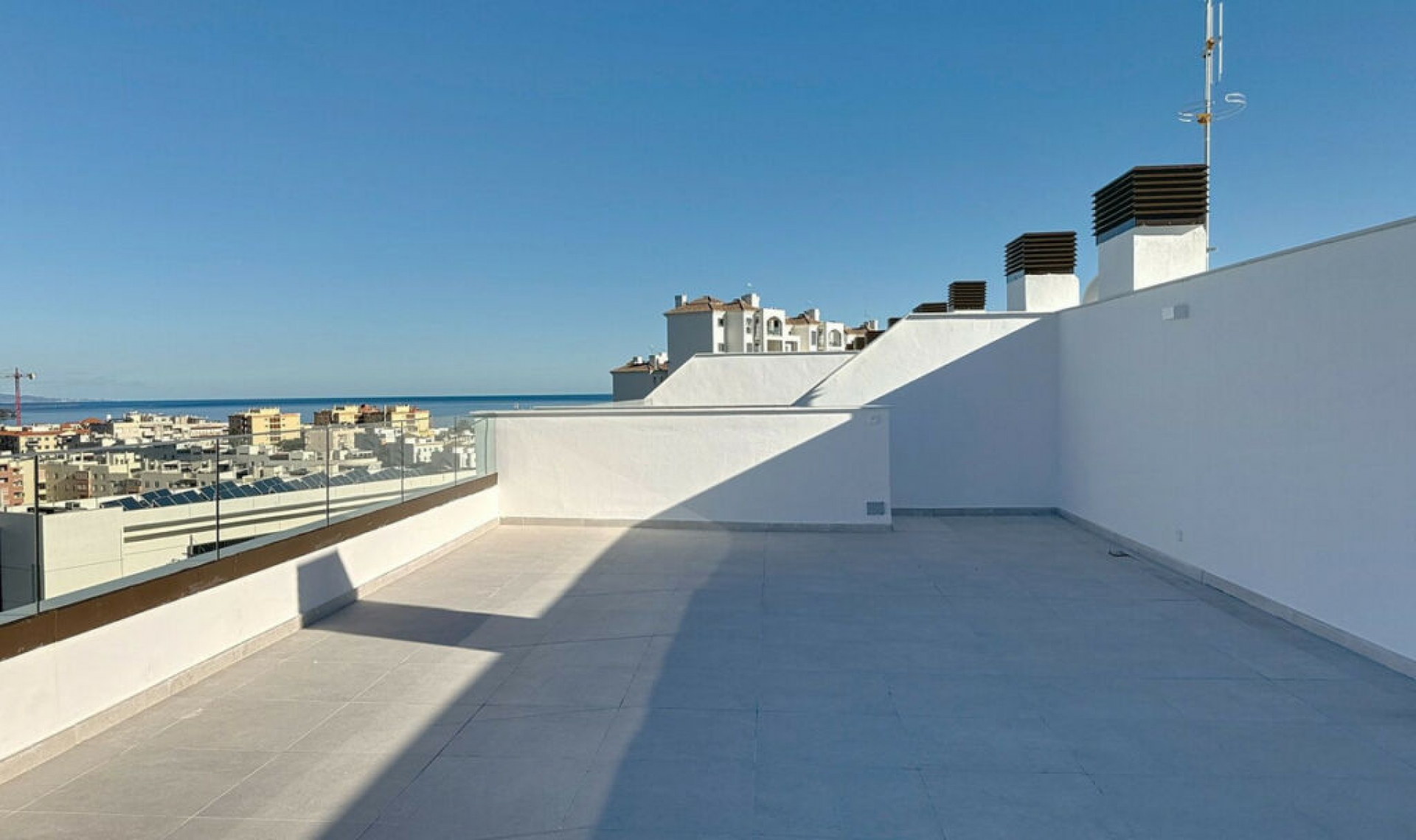 Resale - Apartment -
Estepona