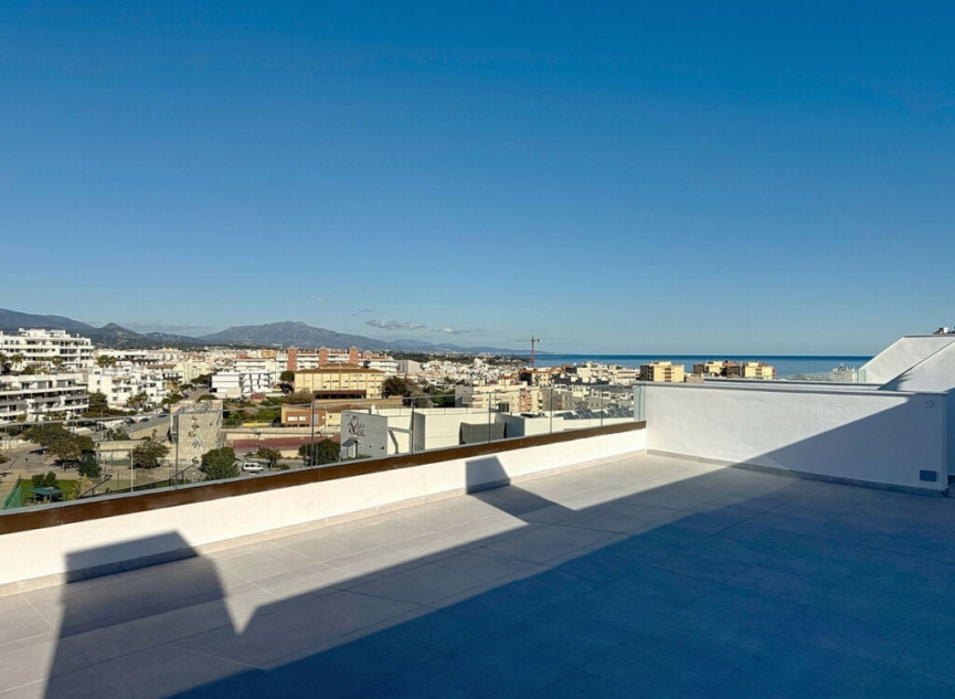 Resale - Apartment -
Estepona