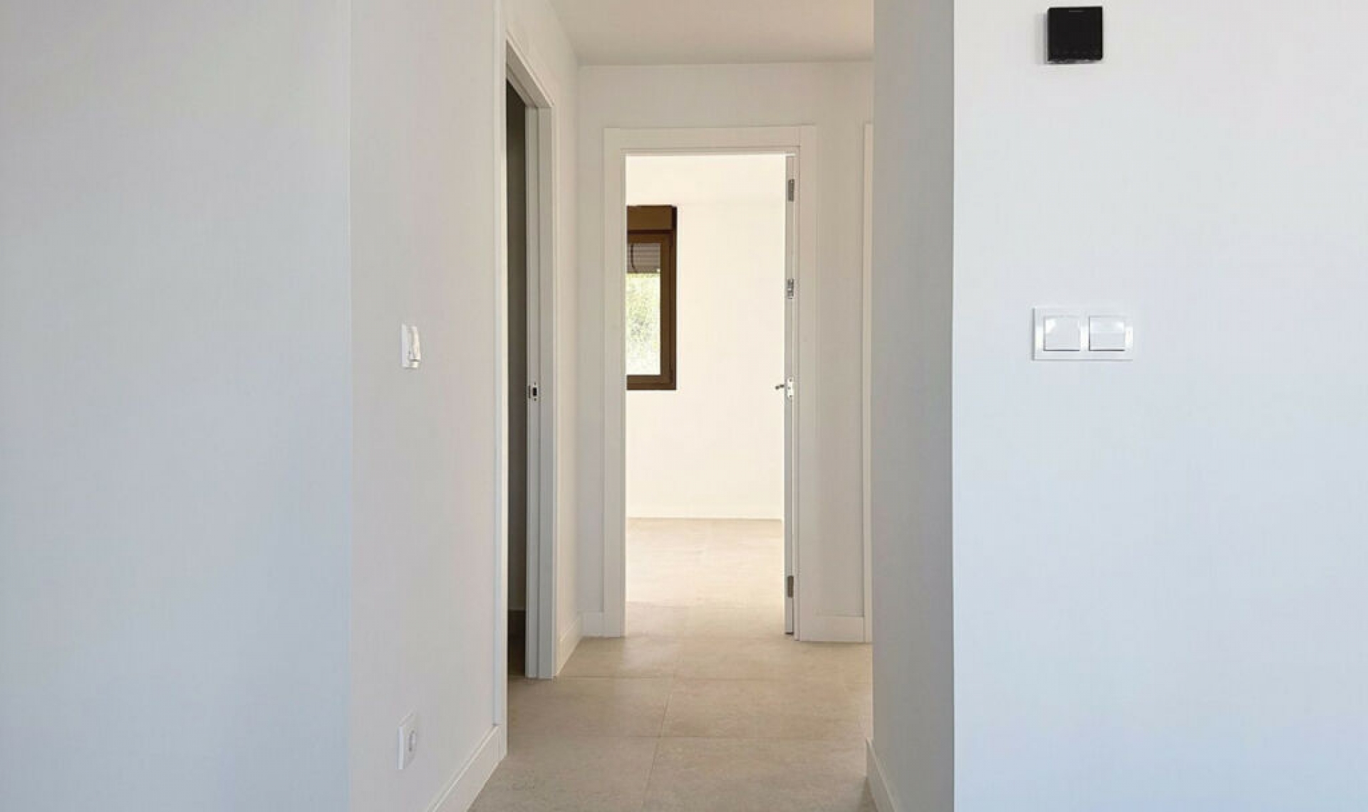 Resale - Apartment -
Estepona