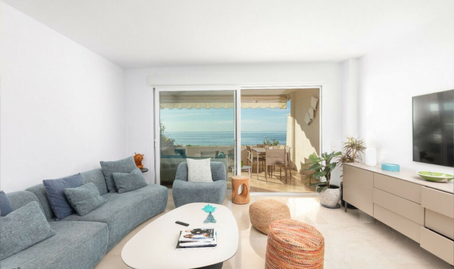 Resale - Apartment -
Estepona