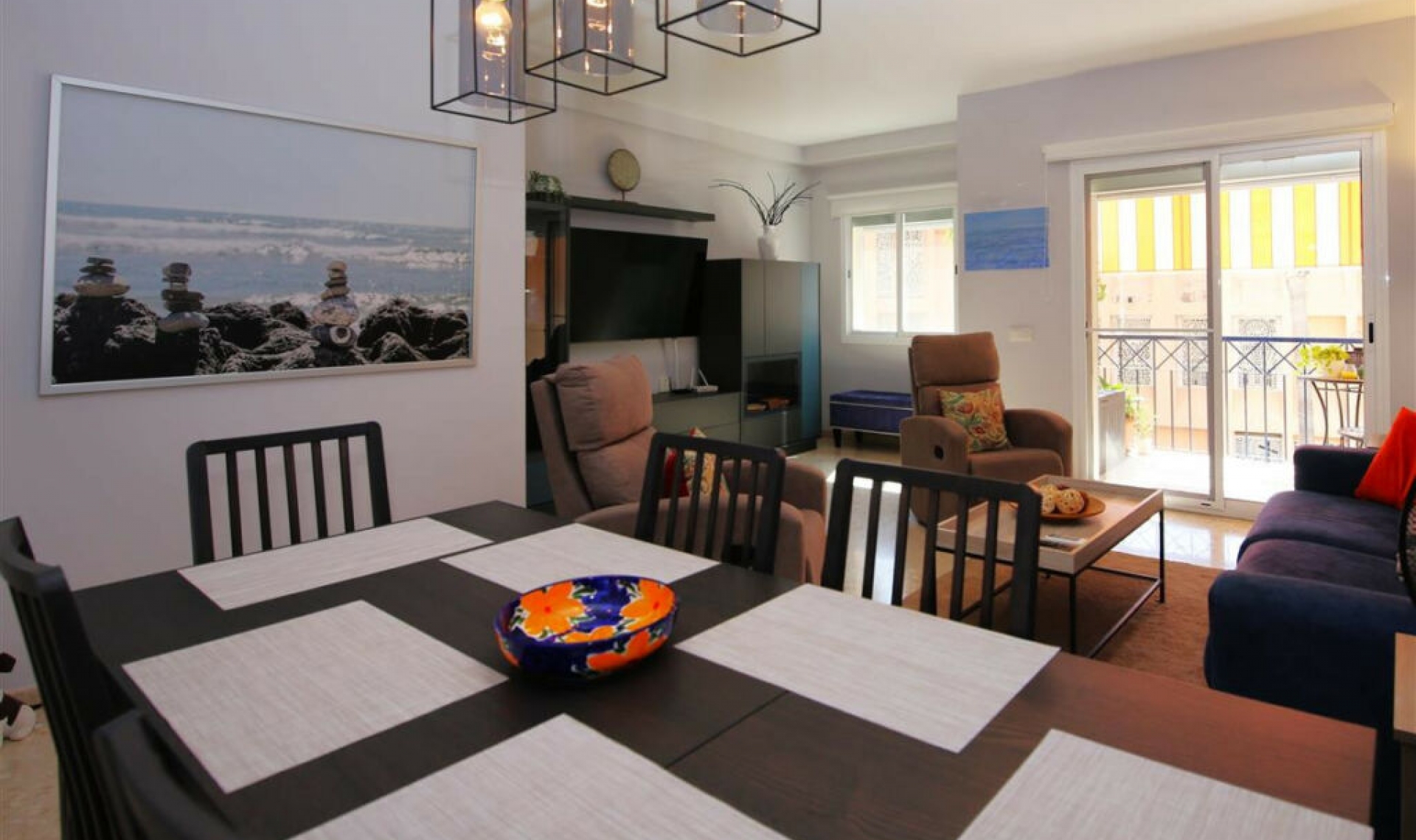 Resale - Apartment -
Estepona