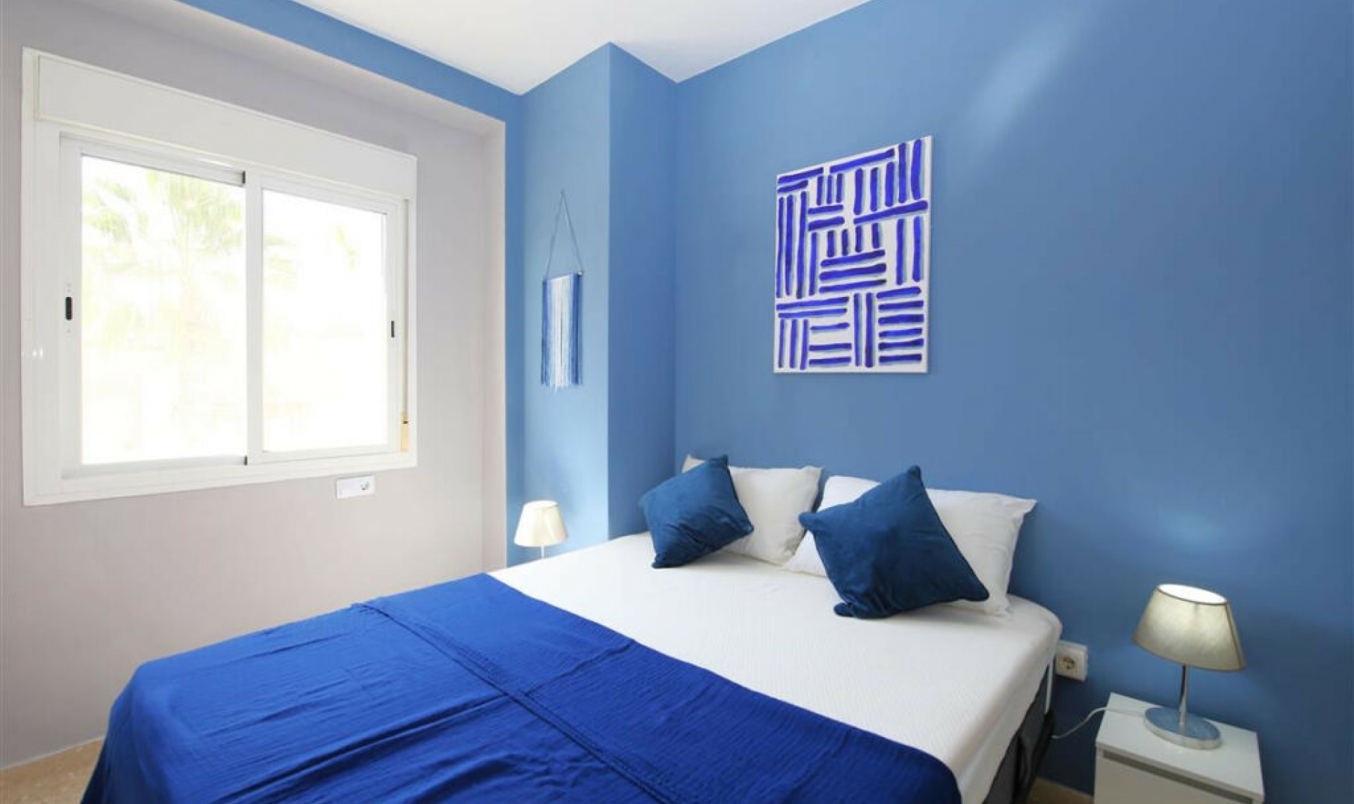 Resale - Apartment -
Estepona