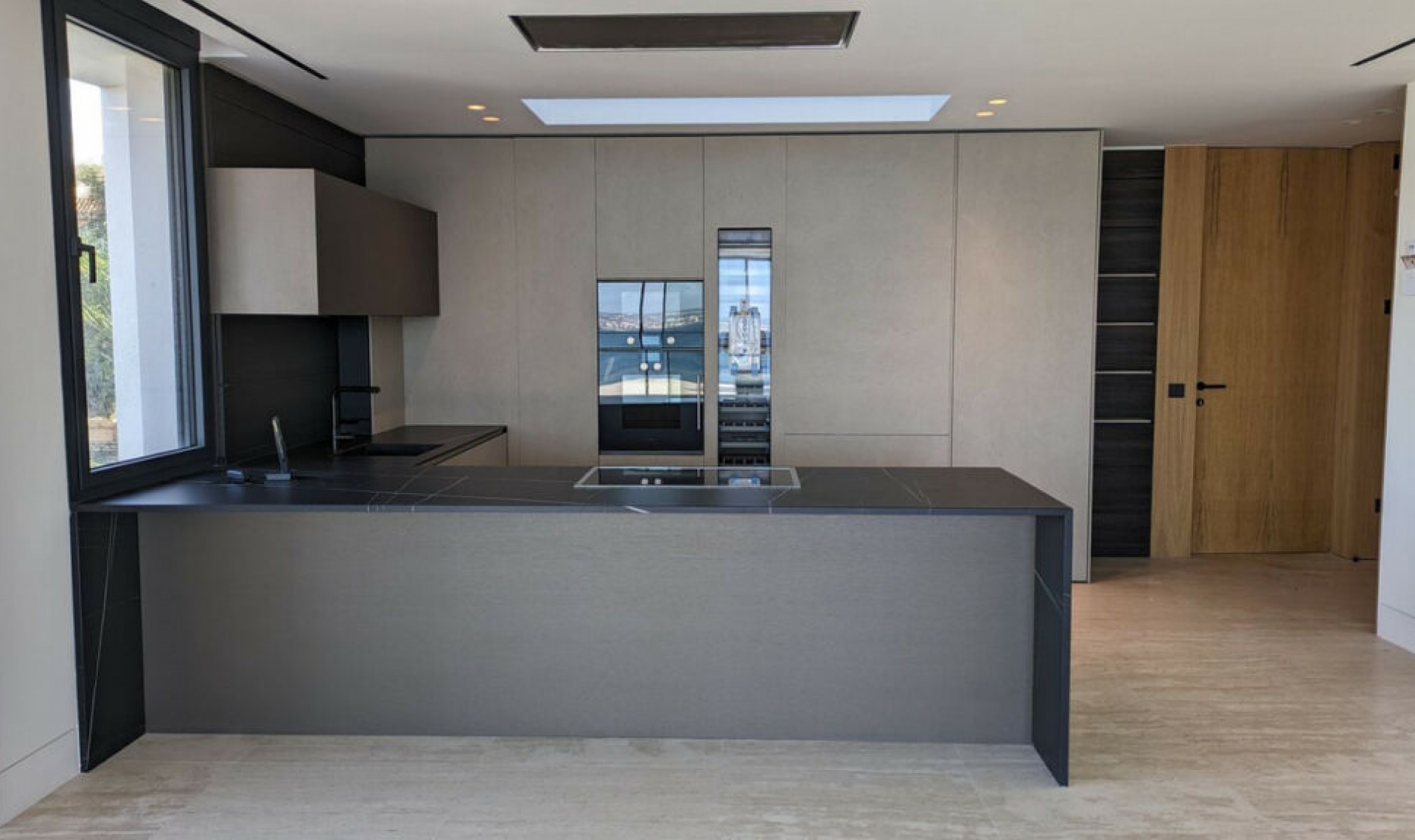 Resale - Apartment -
Estepona