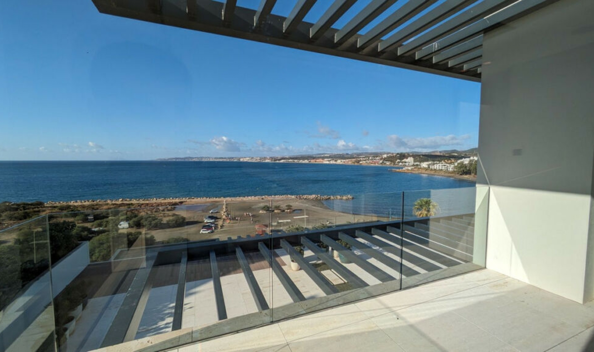 Resale - Apartment -
Estepona