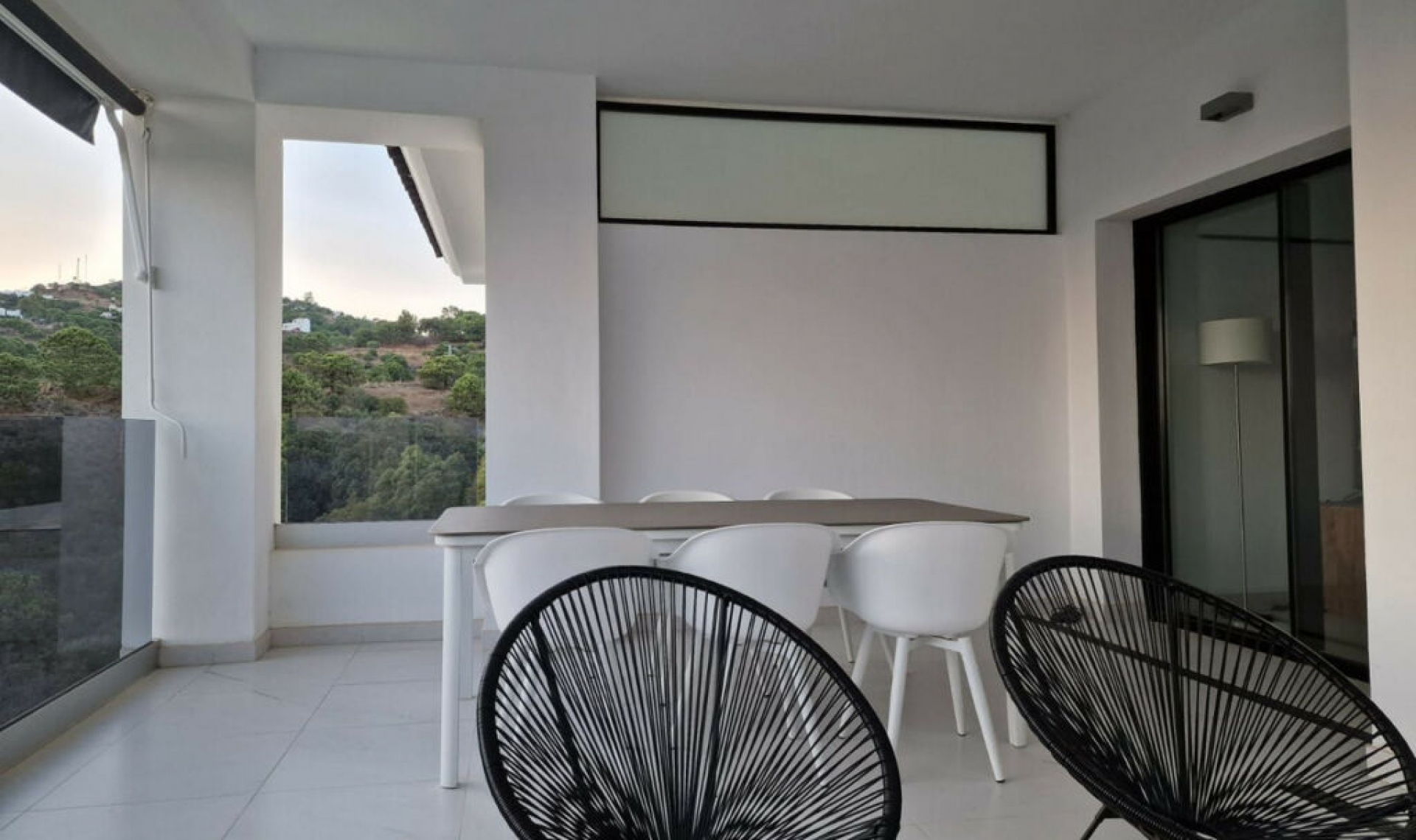 Resale - Apartment -
Estepona