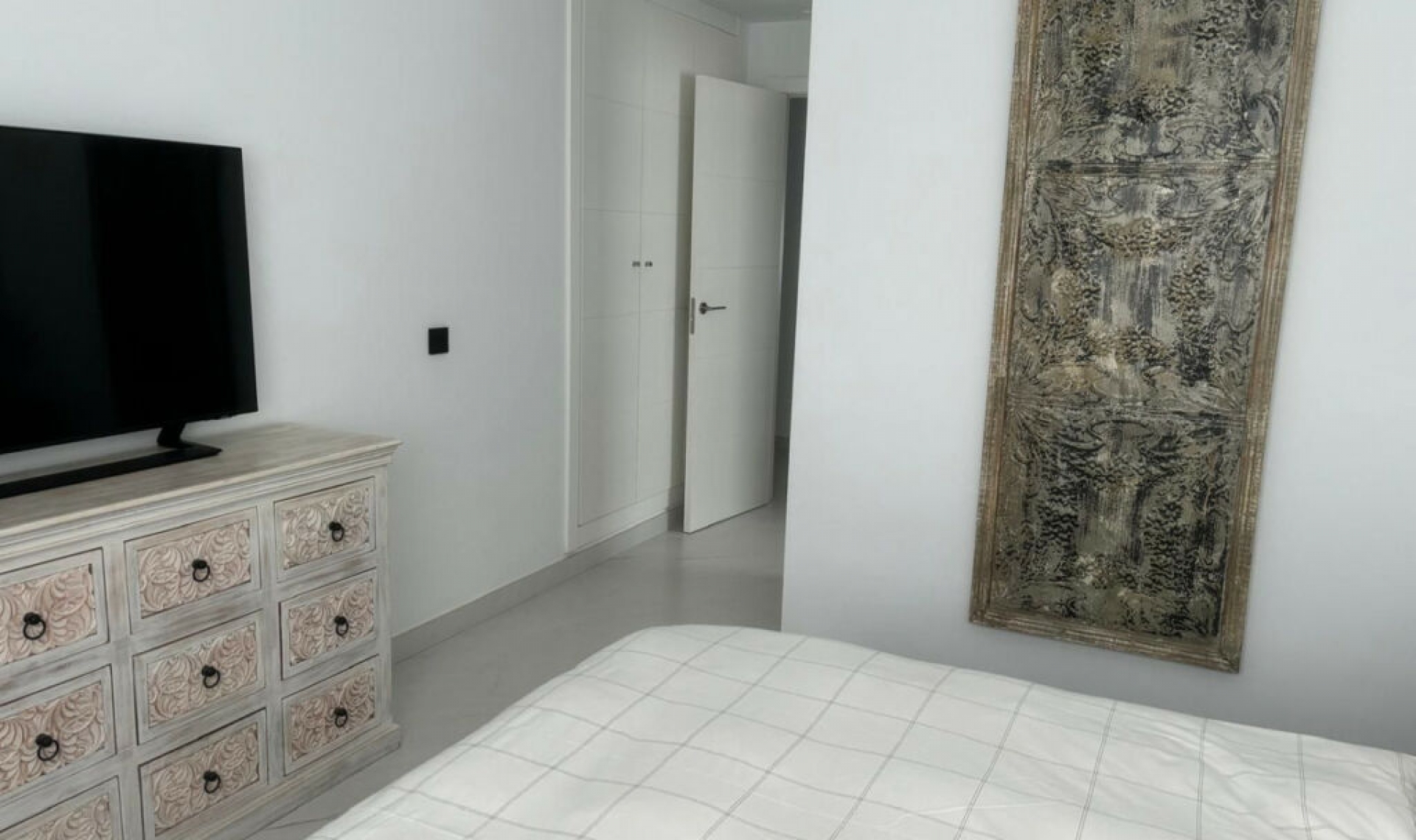 Resale - Apartment -
Estepona