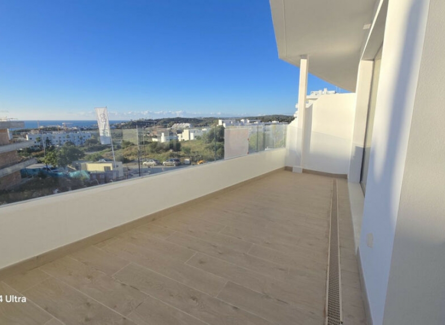 Resale - Apartment -
Estepona