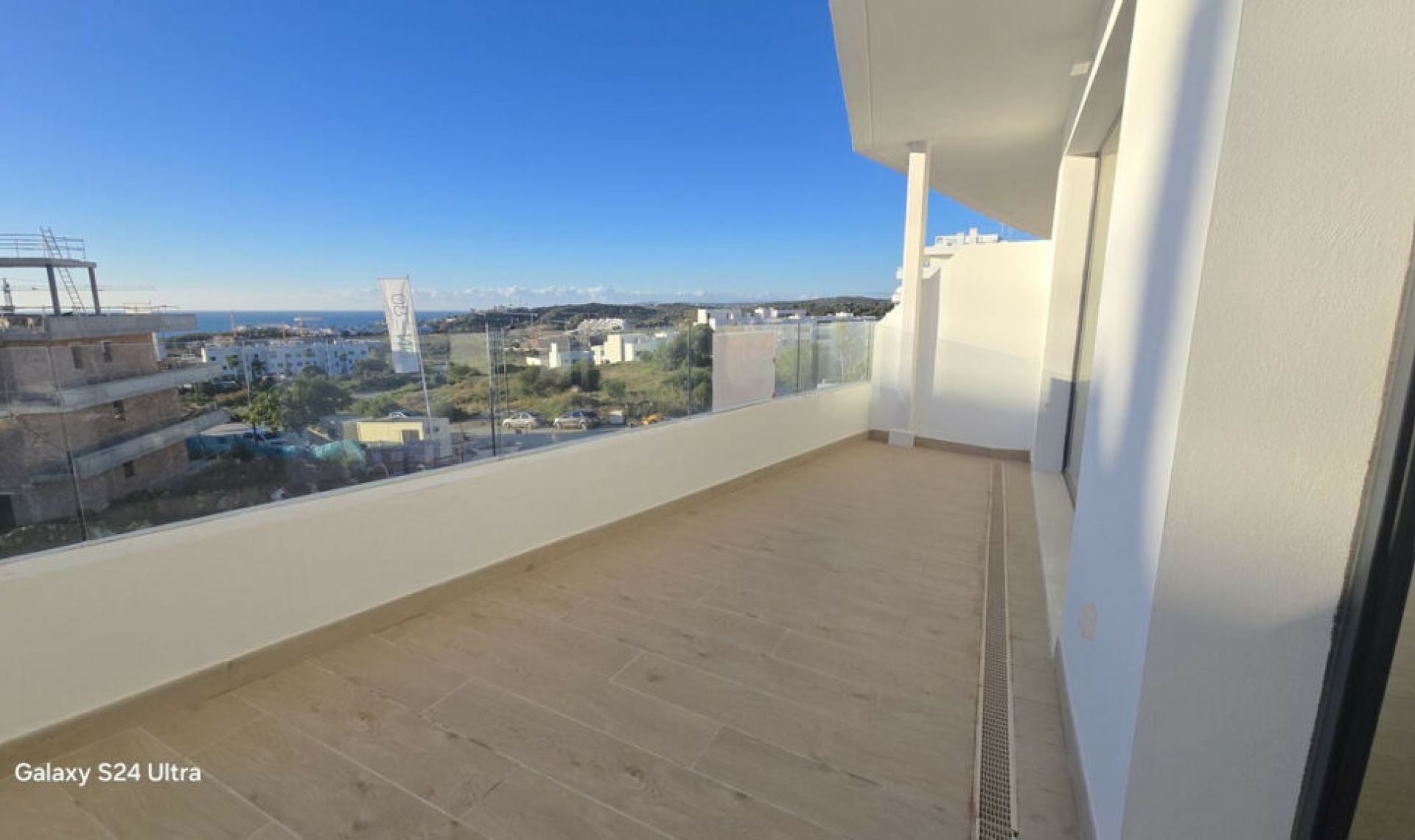 Resale - Apartment -
Estepona