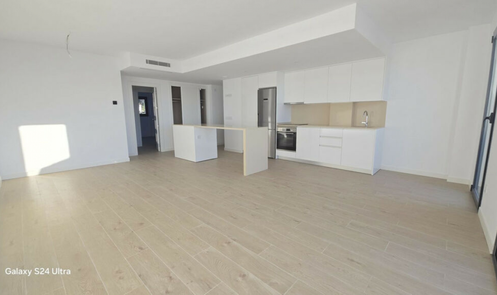 Resale - Apartment -
Estepona